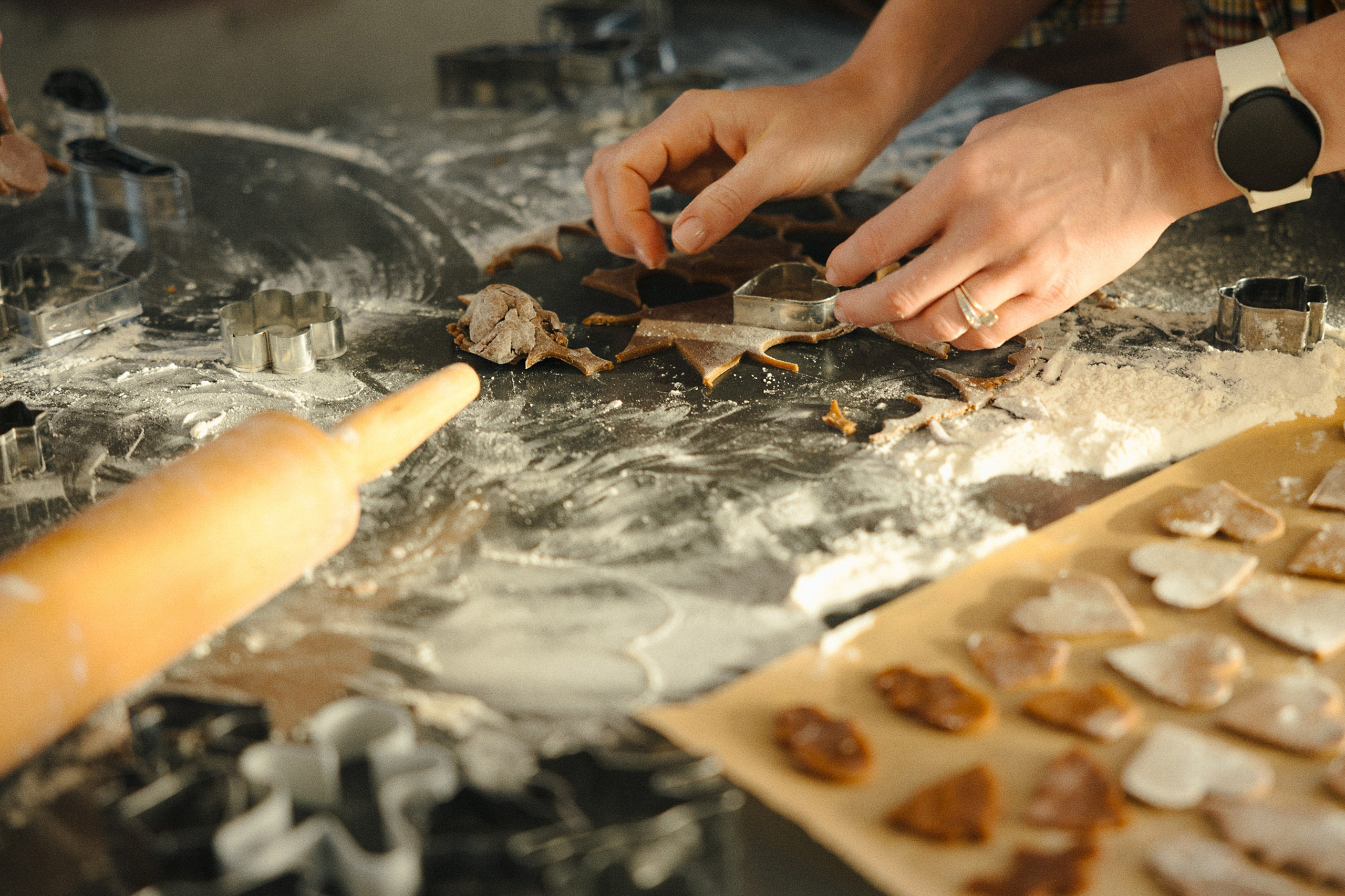 Christmas and New Year photo sessions in Riga, Latvia in studio. Evgeny Timofeyev | Wedding & Content photographer and videographer