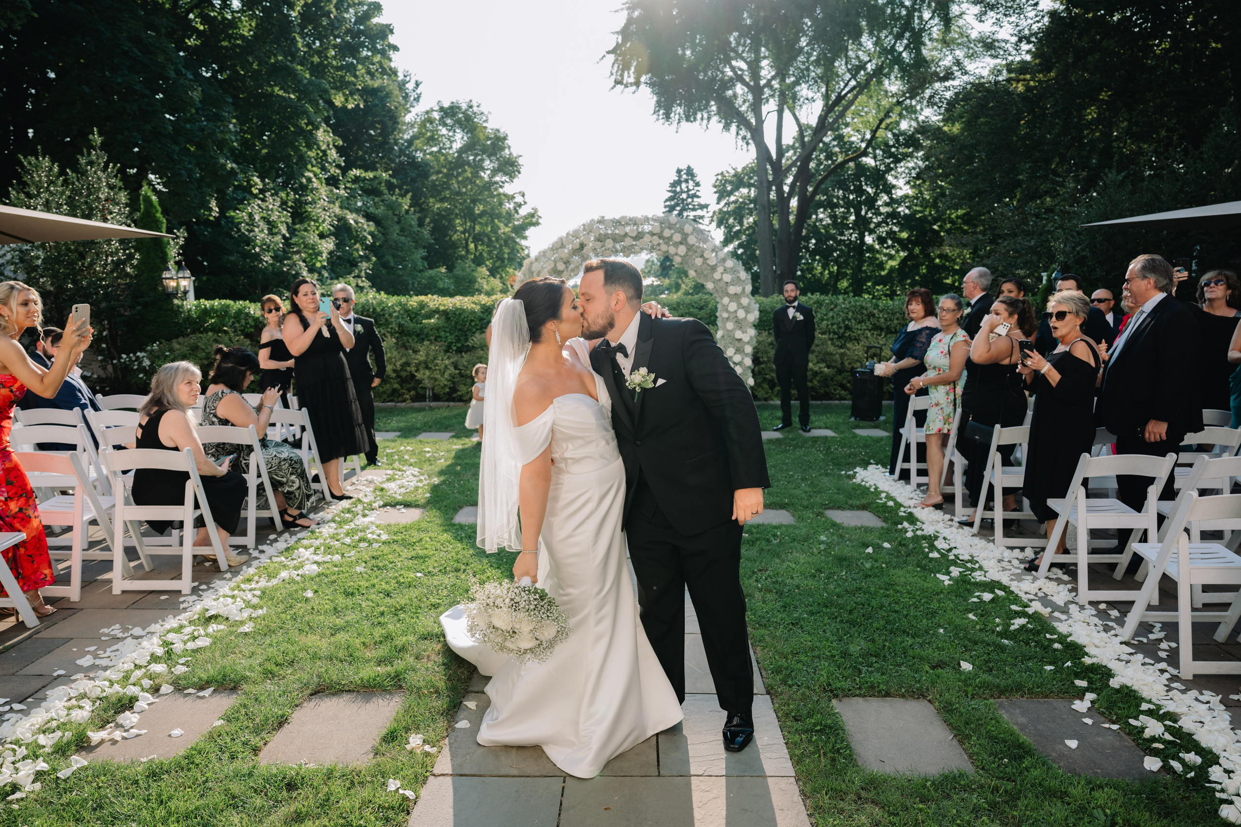 Summer Wedding at The Briarcliff Manor | Taylor & Richie | New York Wedding Photography