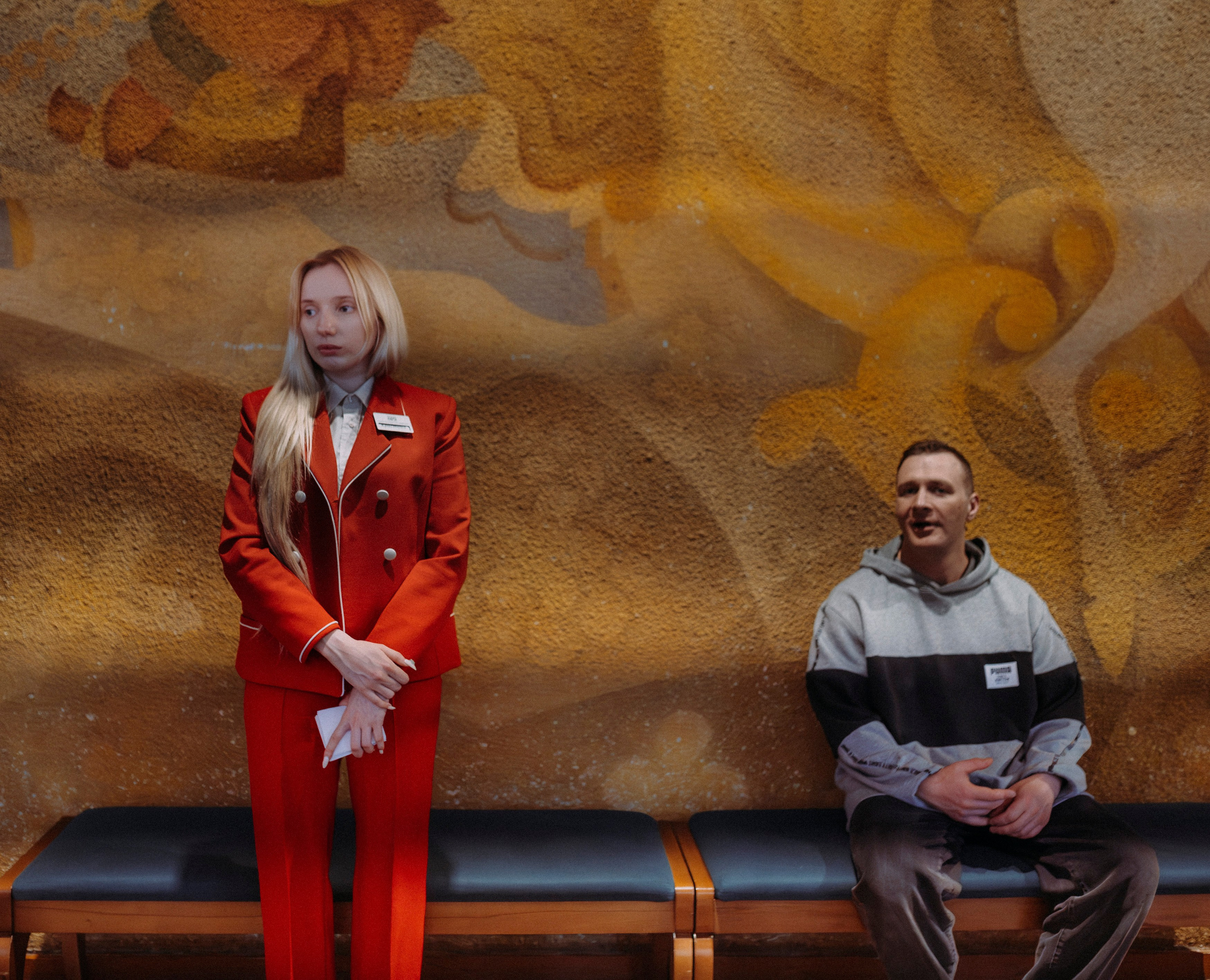 2024. Стрит-фотография, полная абсурда, идиотизма и красоты