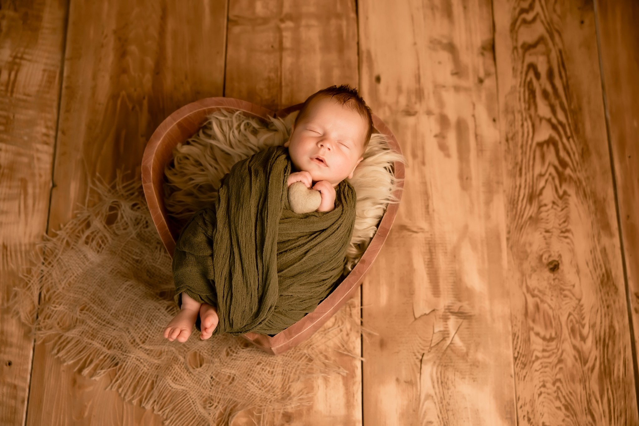 Newborn. Portré 📸 Photographer | Newborn photos • Maternity photos • Engagements • Weddings • Events • Portraits • Families • Birthdays • Parties