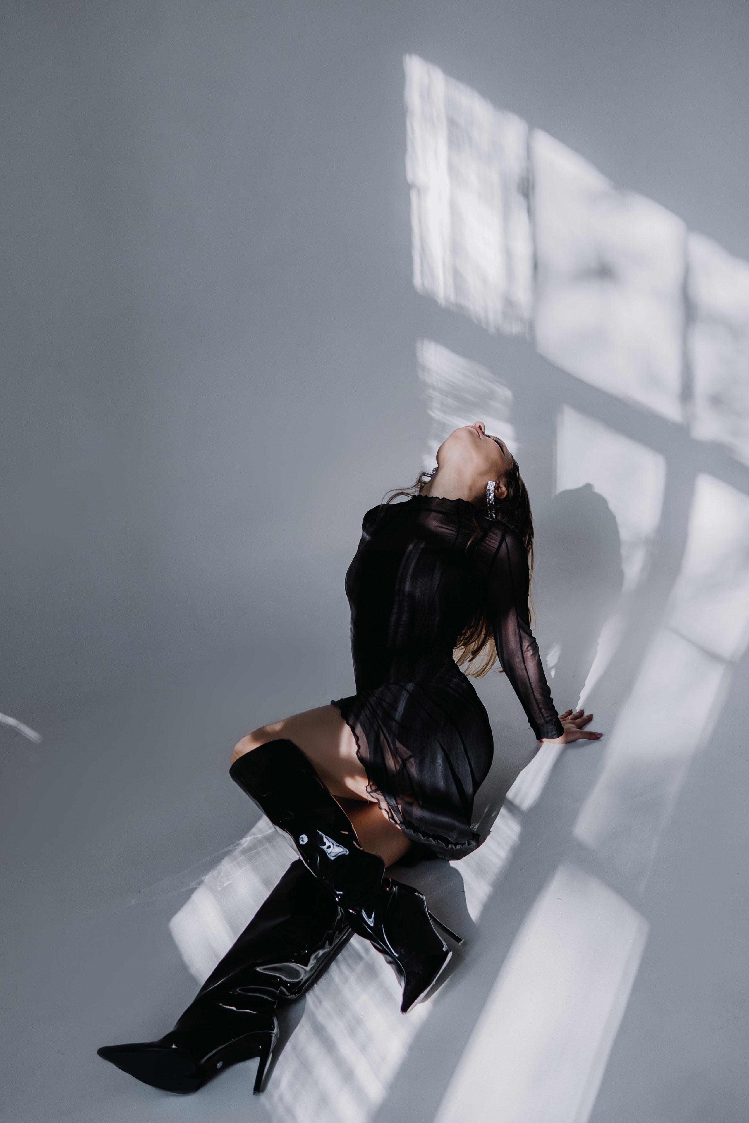 Girls, studio. Дарья Филькова — фотограф и видеограф в Тбилиси, Грузия