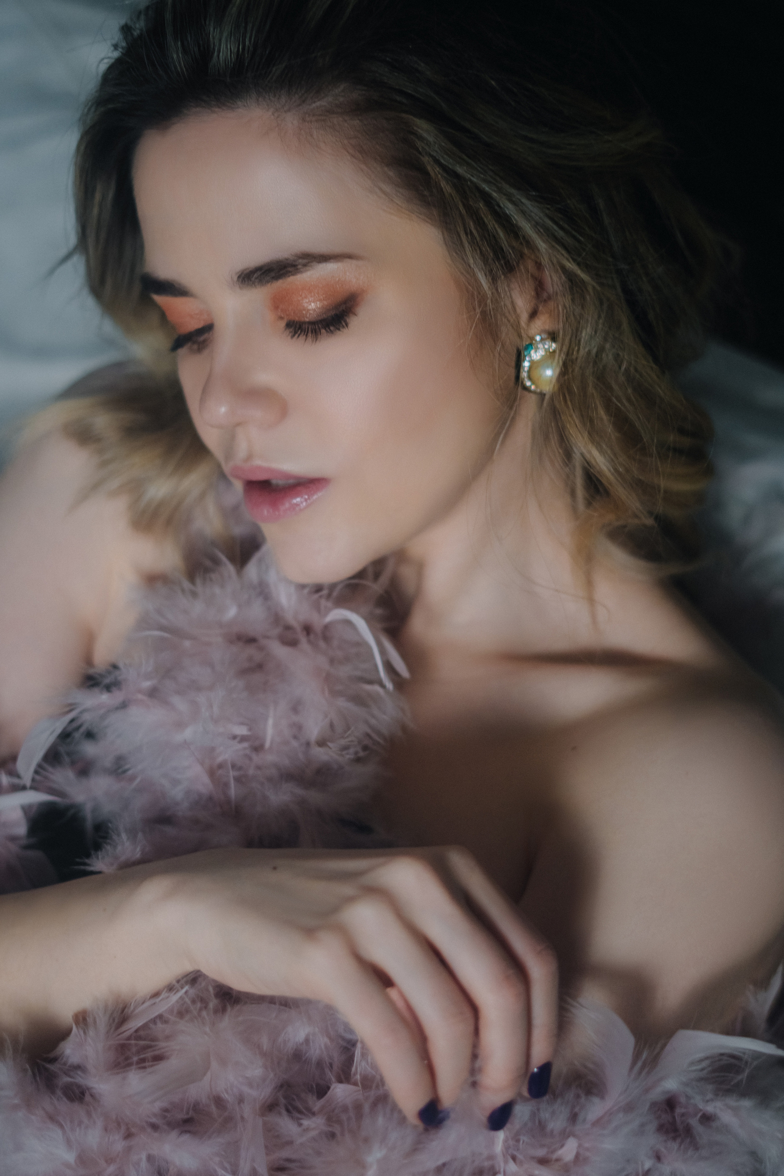 Girls, studio. Дарья Филькова — фотограф и видеограф в Тбилиси, Грузия