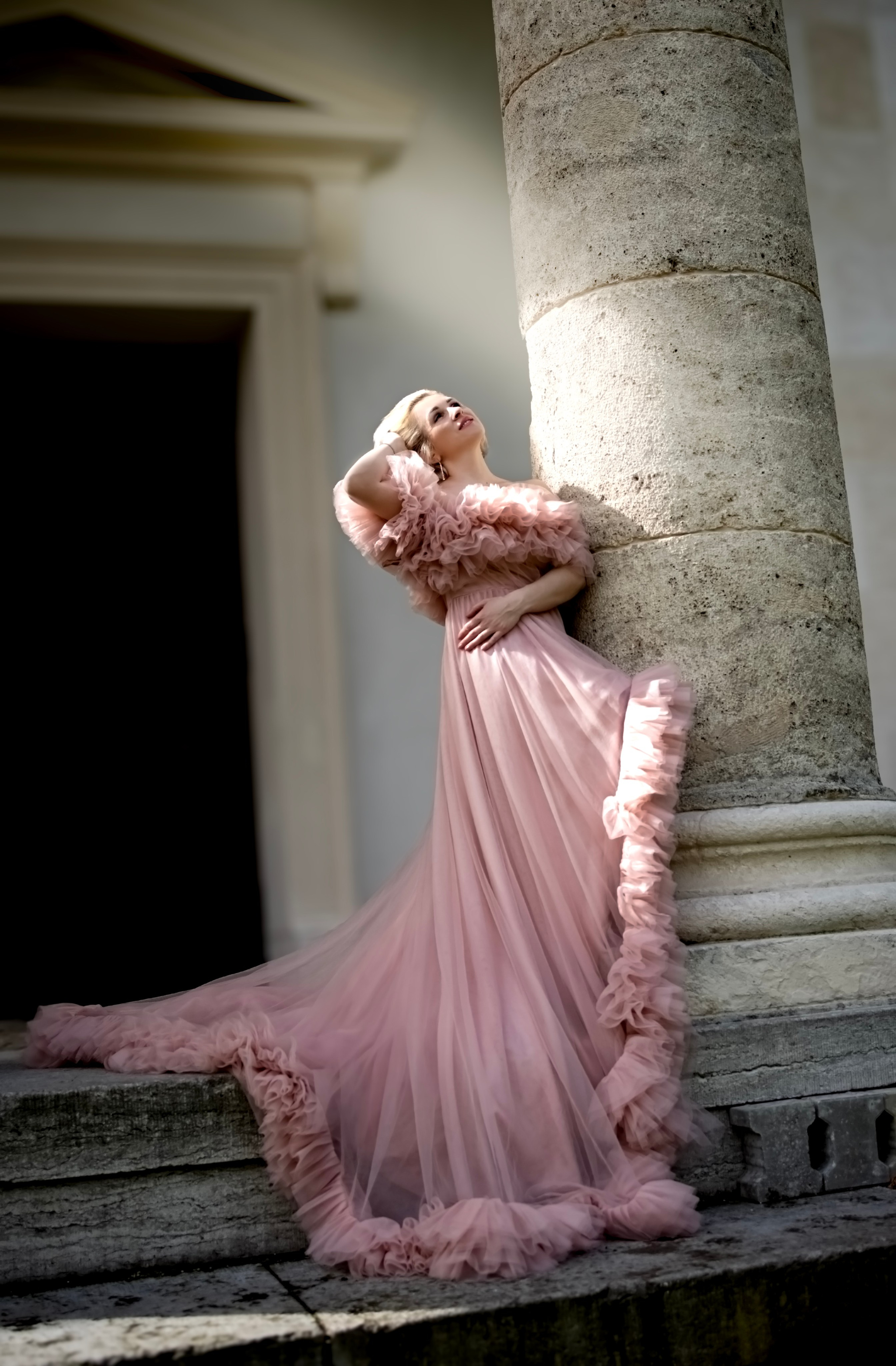 Long dresses shooting. Photographer in Munich
