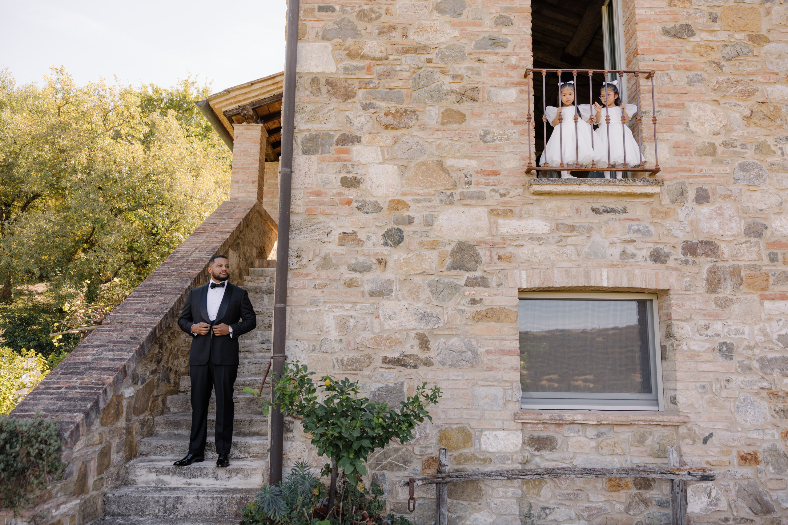 Mitcell&Melanie digital. Wedding photographer Italy