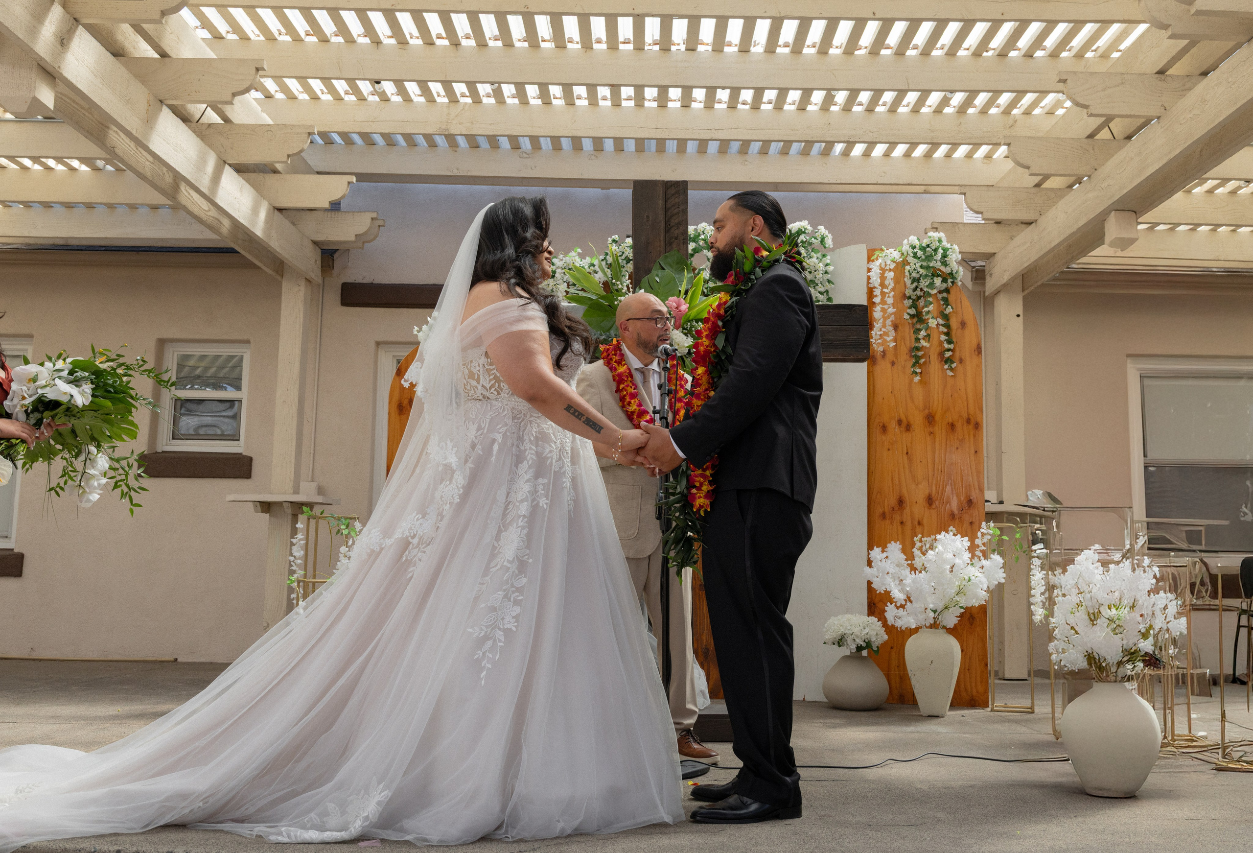 Arieta & Esmond: Polynesian Bliss and Love. Portrait, family, maternity & wedding photography & videography in SoCal Kseni Vibe