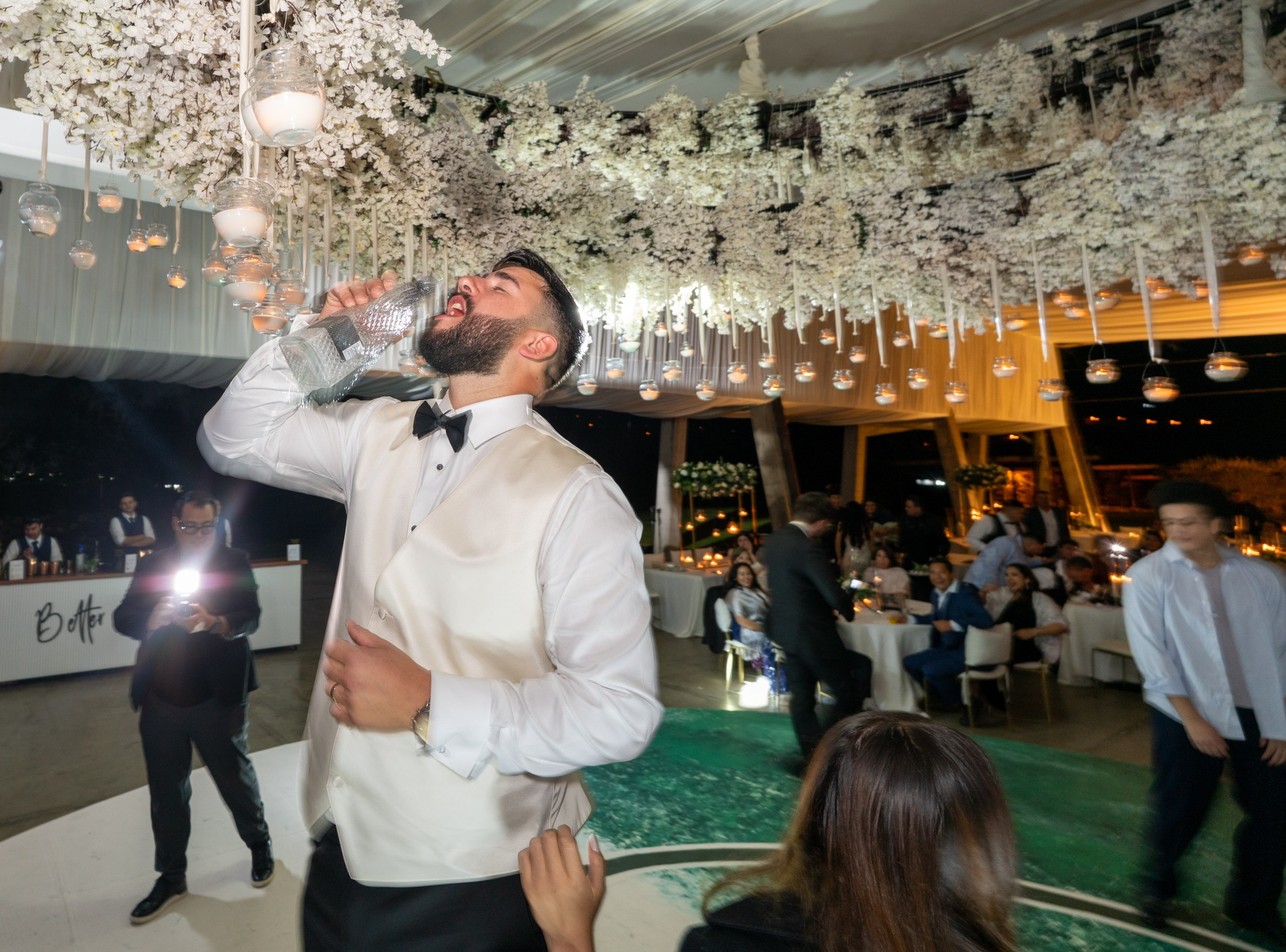 Daniel & Jannet. Elopement & Lifestyle Wedding Photographer