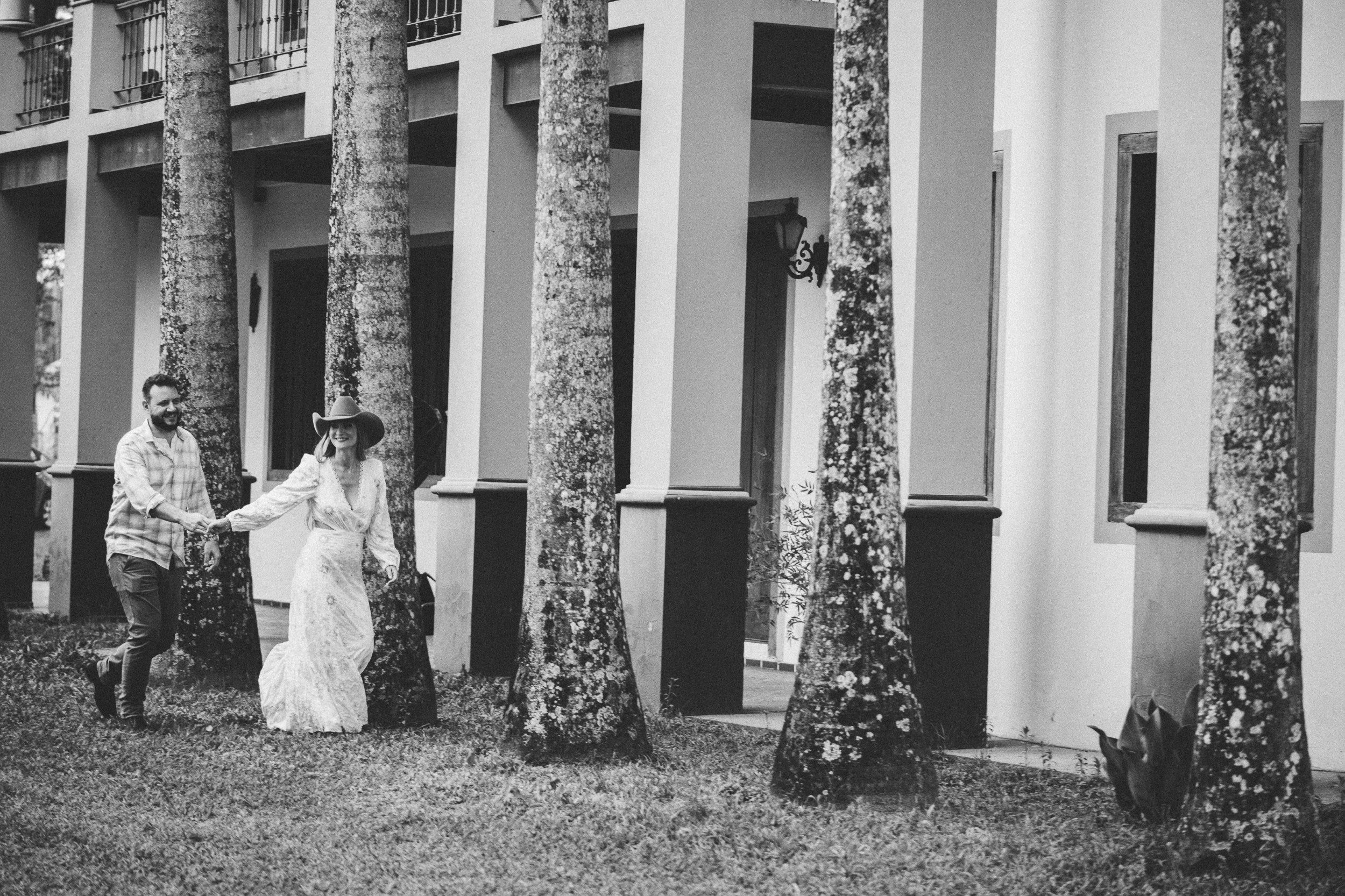 Pré Wedding — Marcelle e Felipe (Haras em Analândia). Fotógrafo de casamento e Filmmaker de casamento
