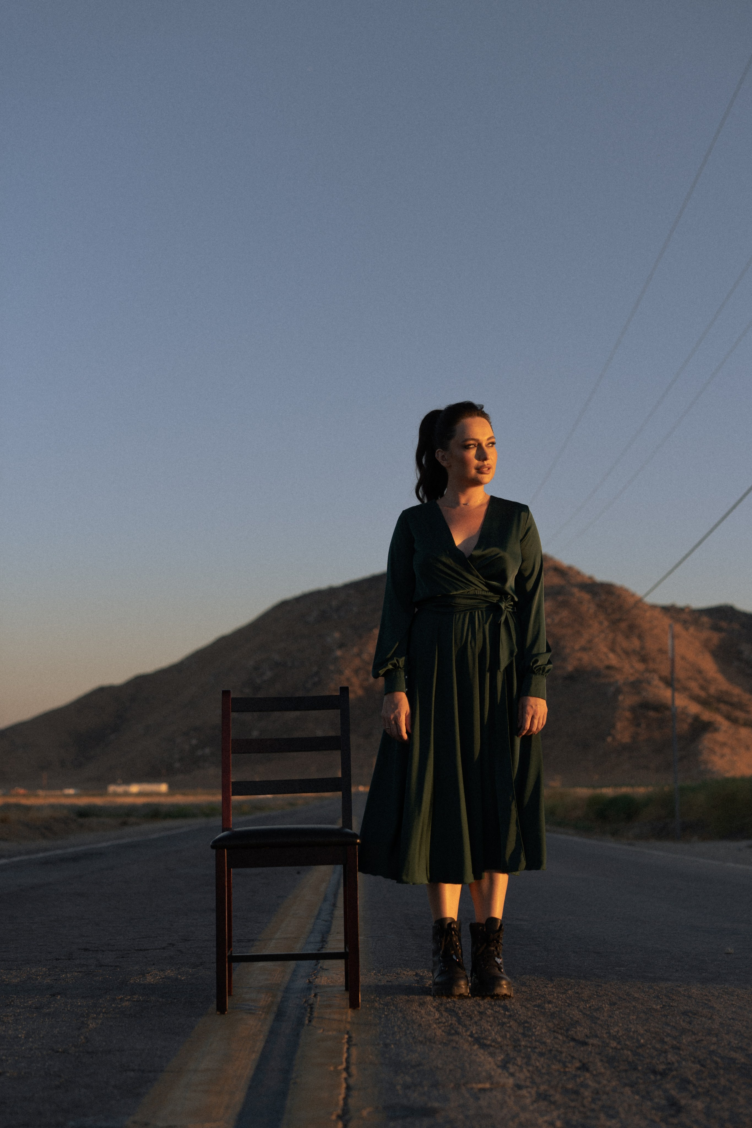 Yana. Wild Beauty on the Road. Portrait, family, maternity & wedding photography & videography in SoCal Kseni Vibe