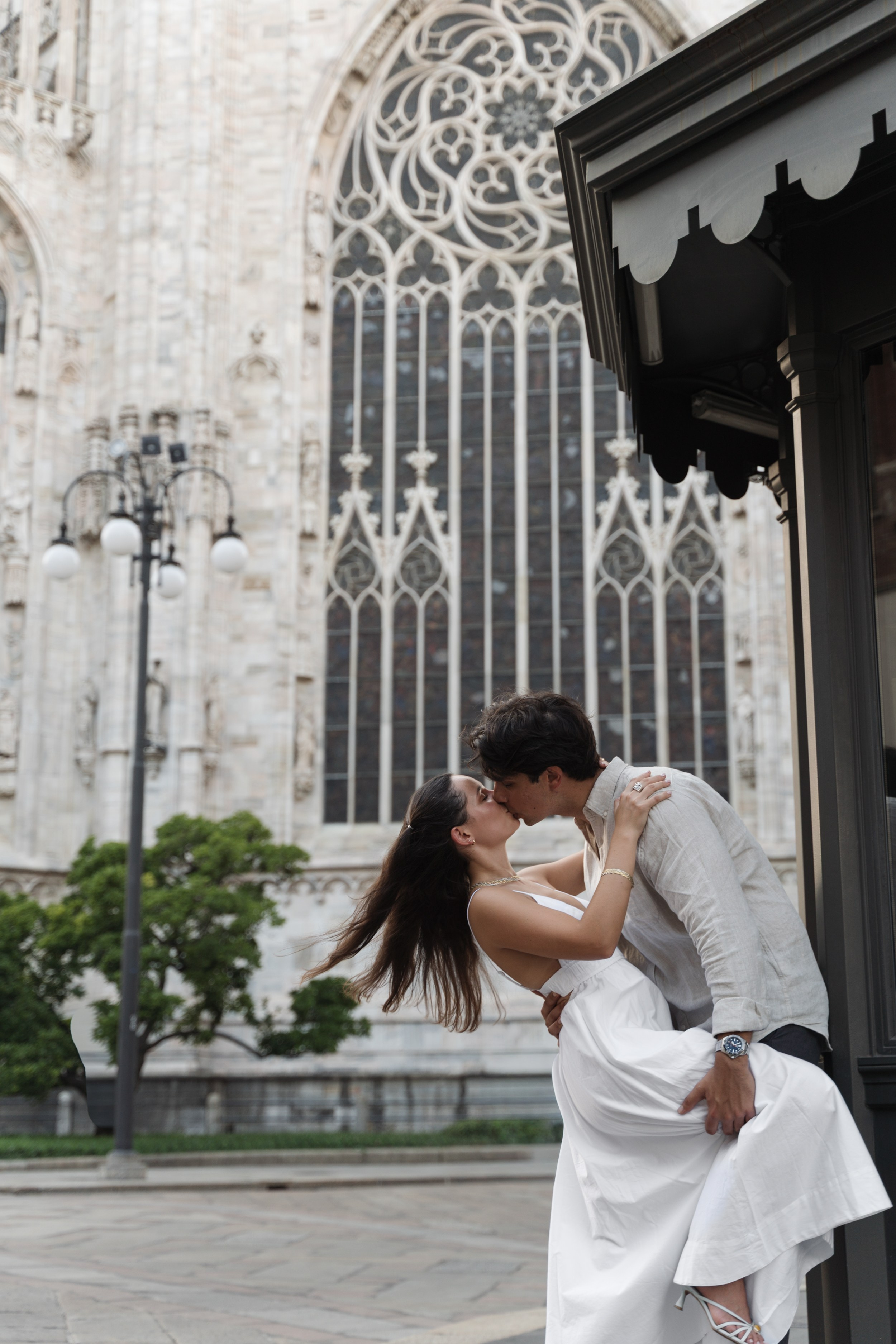 Secret Proposal in Milan. Lake Como Proposal Photographer | Surprise Proposals & Engagements