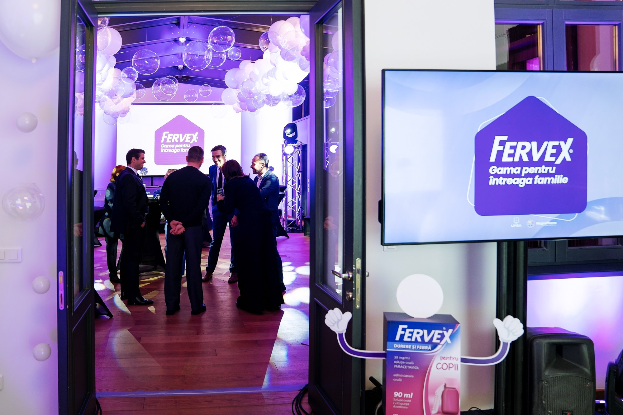 Fotografie Corporate Specializat in Lansări Produs si Serviciu. Fotograf Corporate Business