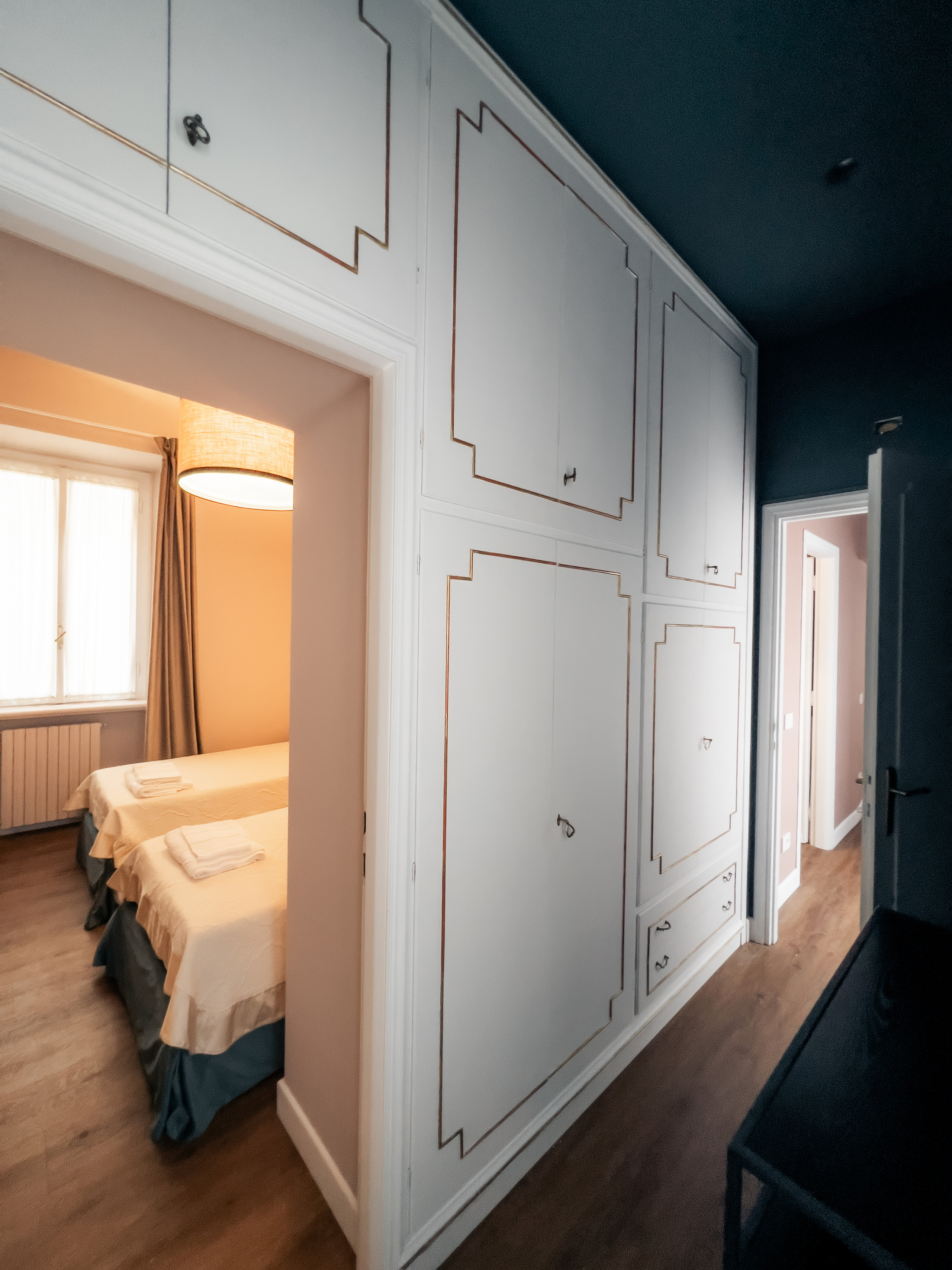 Appartamenti «Caffè delle Rose». PHOTOGRAPHER IN ITALY