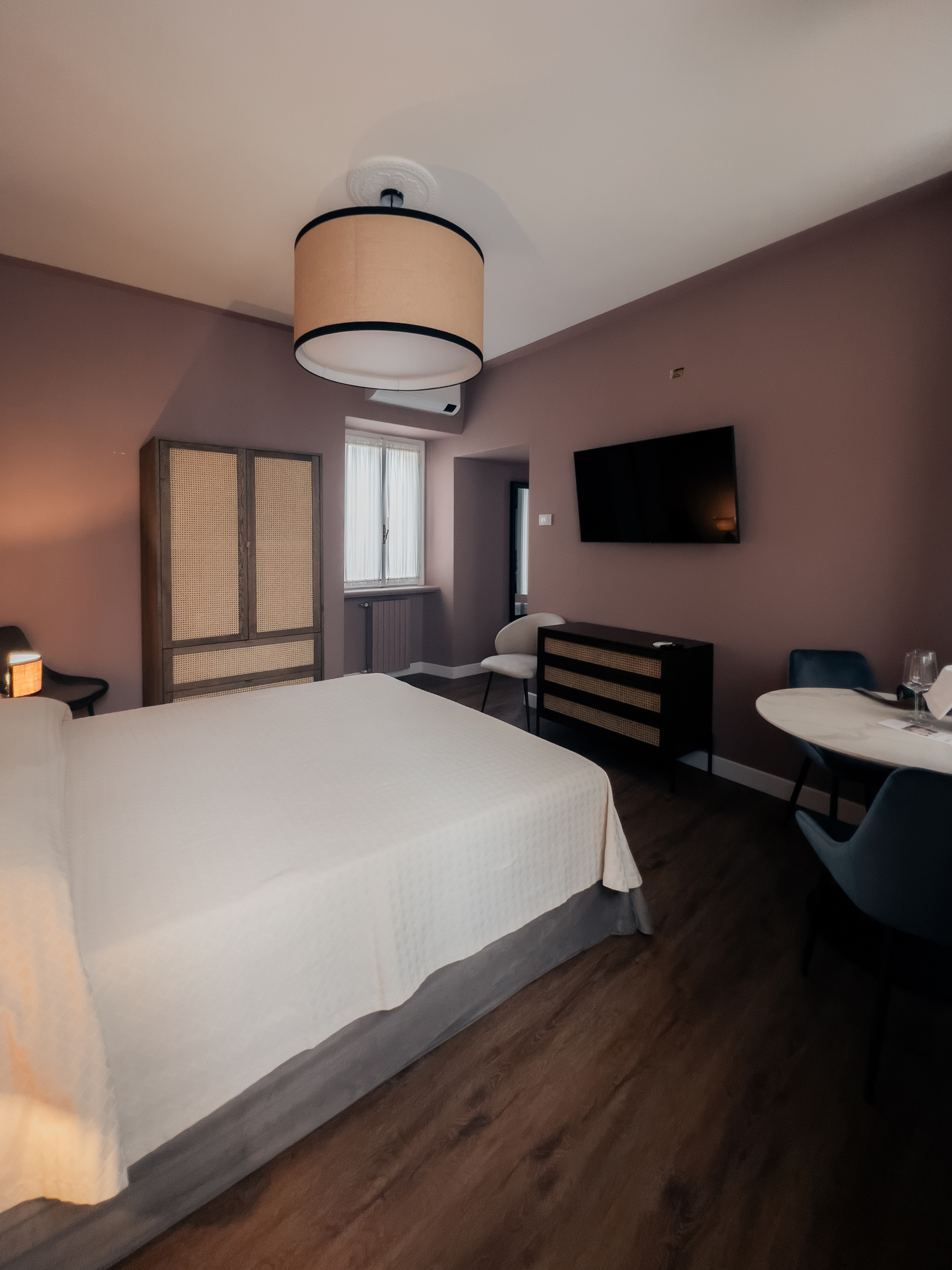 Appartamenti «Caffè delle Rose». PHOTOGRAPHER IN ITALY