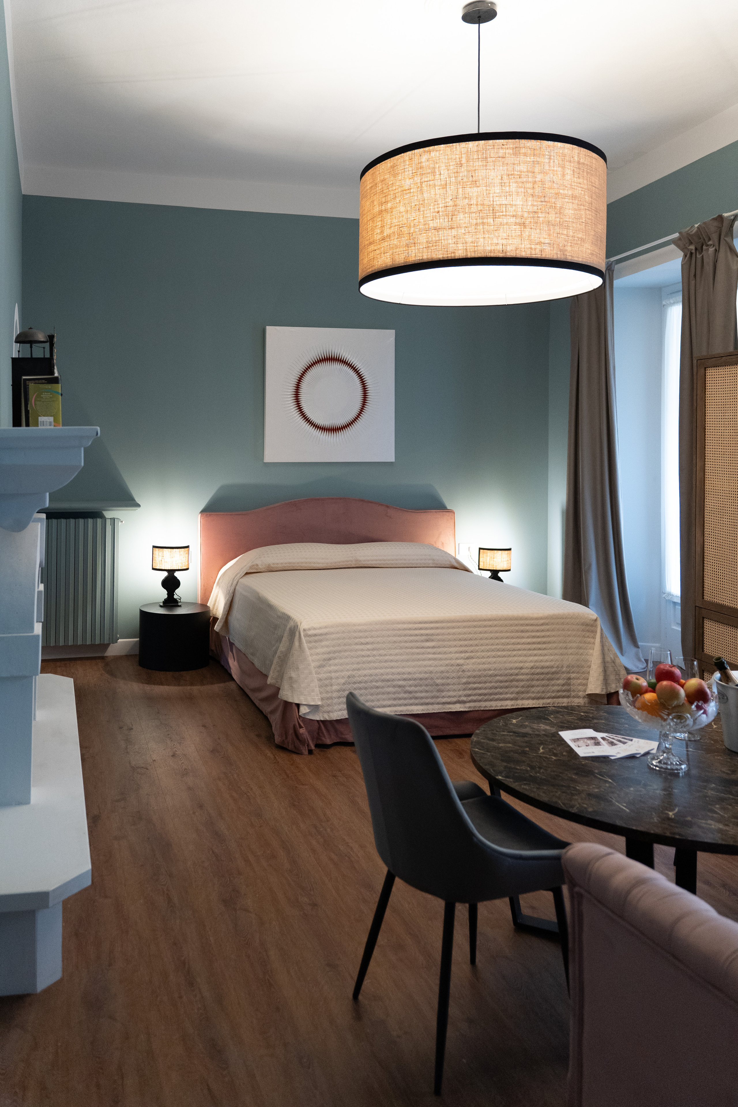 Appartamenti «Caffè delle Rose». PHOTOGRAPHER IN ITALY