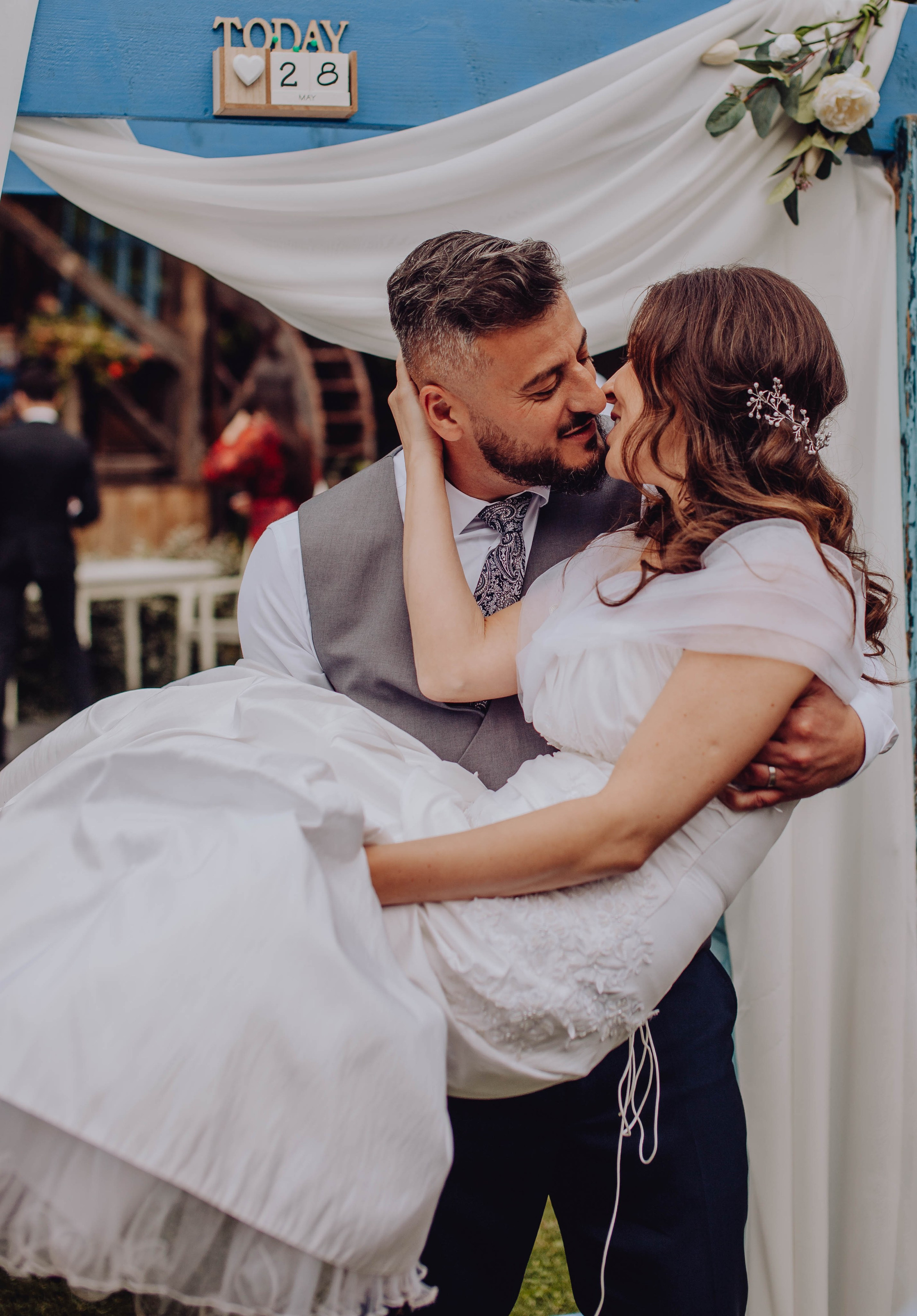 Adi & Cristina. Wedding & couple photographer from Romania Rut Vetan