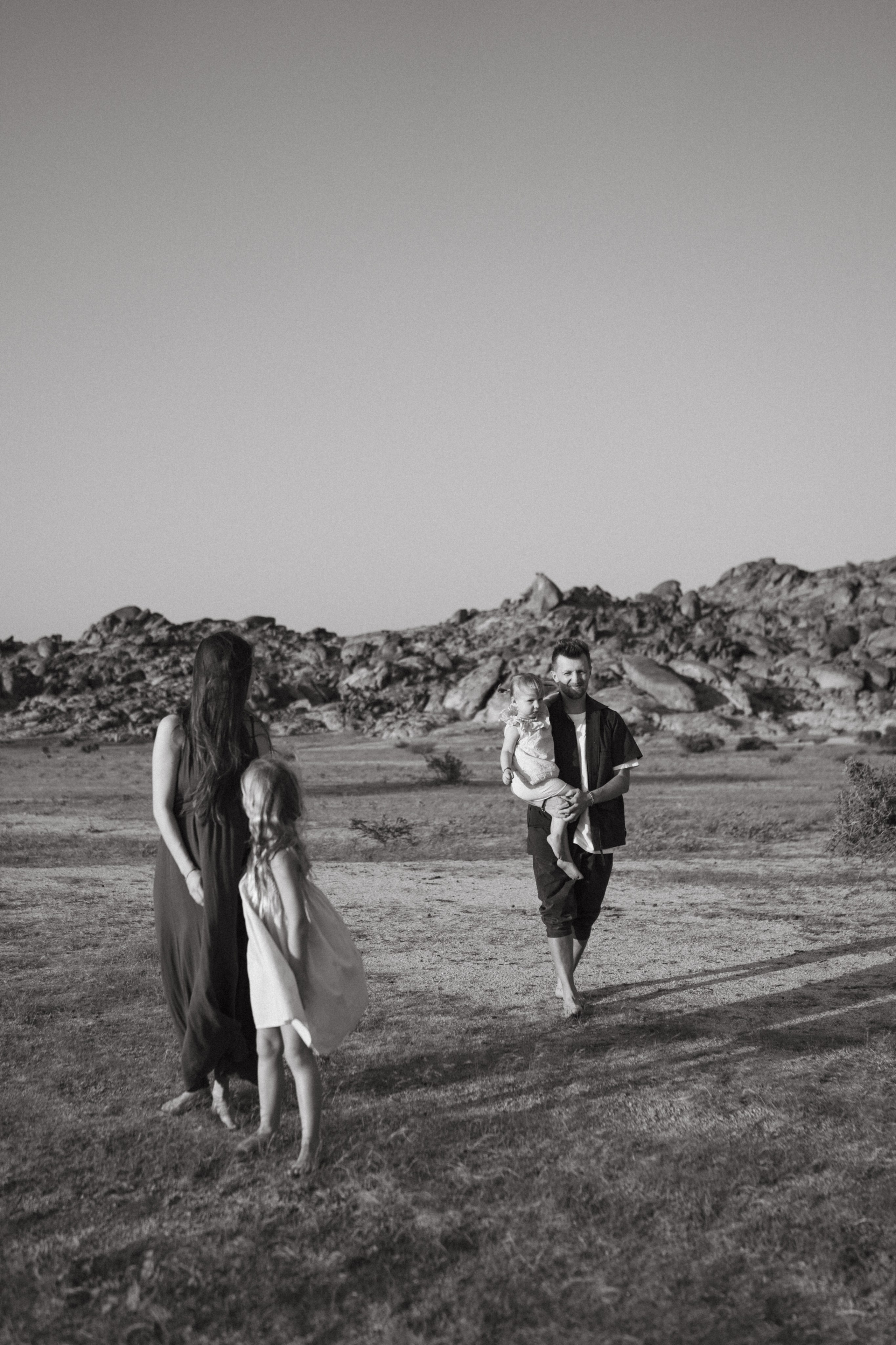 Khoroshilovs Family. Family photographer in Saudi Arabia