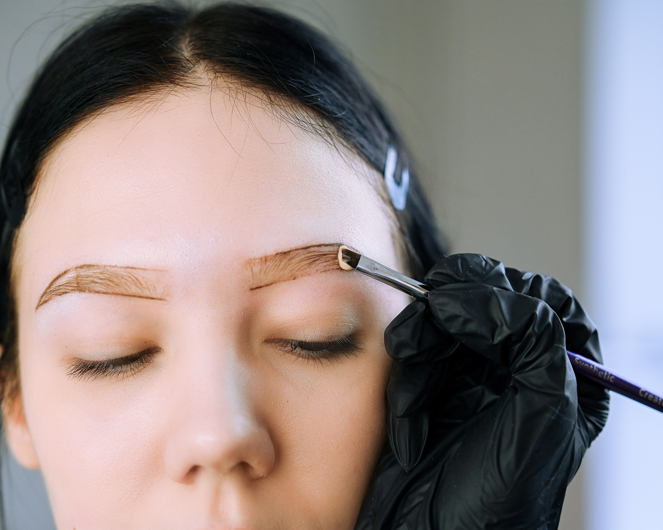 LM Brows 14.10.24. Jelizaveta Gross - reportaaži- ja portreefotograaf Narvas