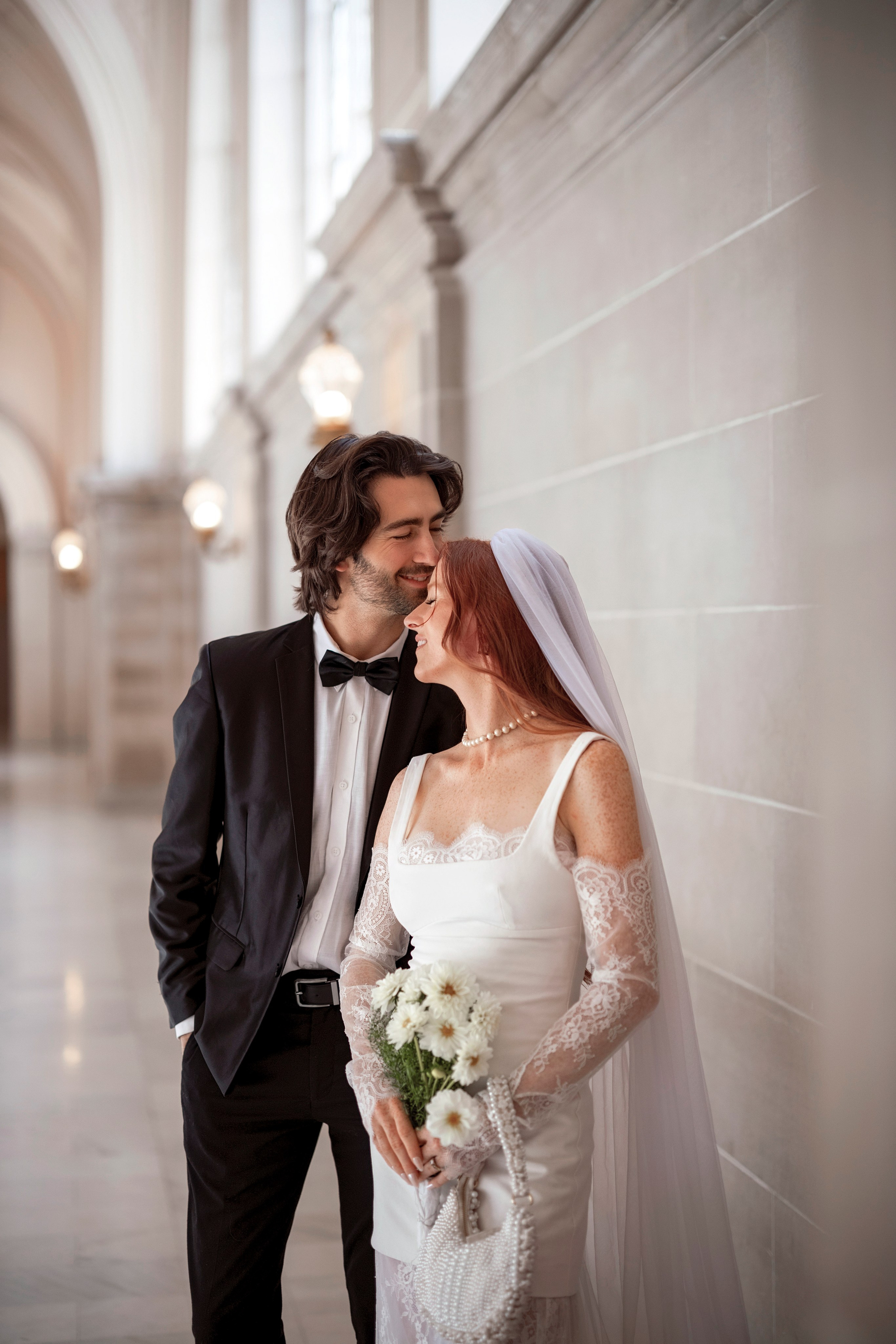 San Francisco City hall. Bay Area Photographer: family, maternity, love story, wedding