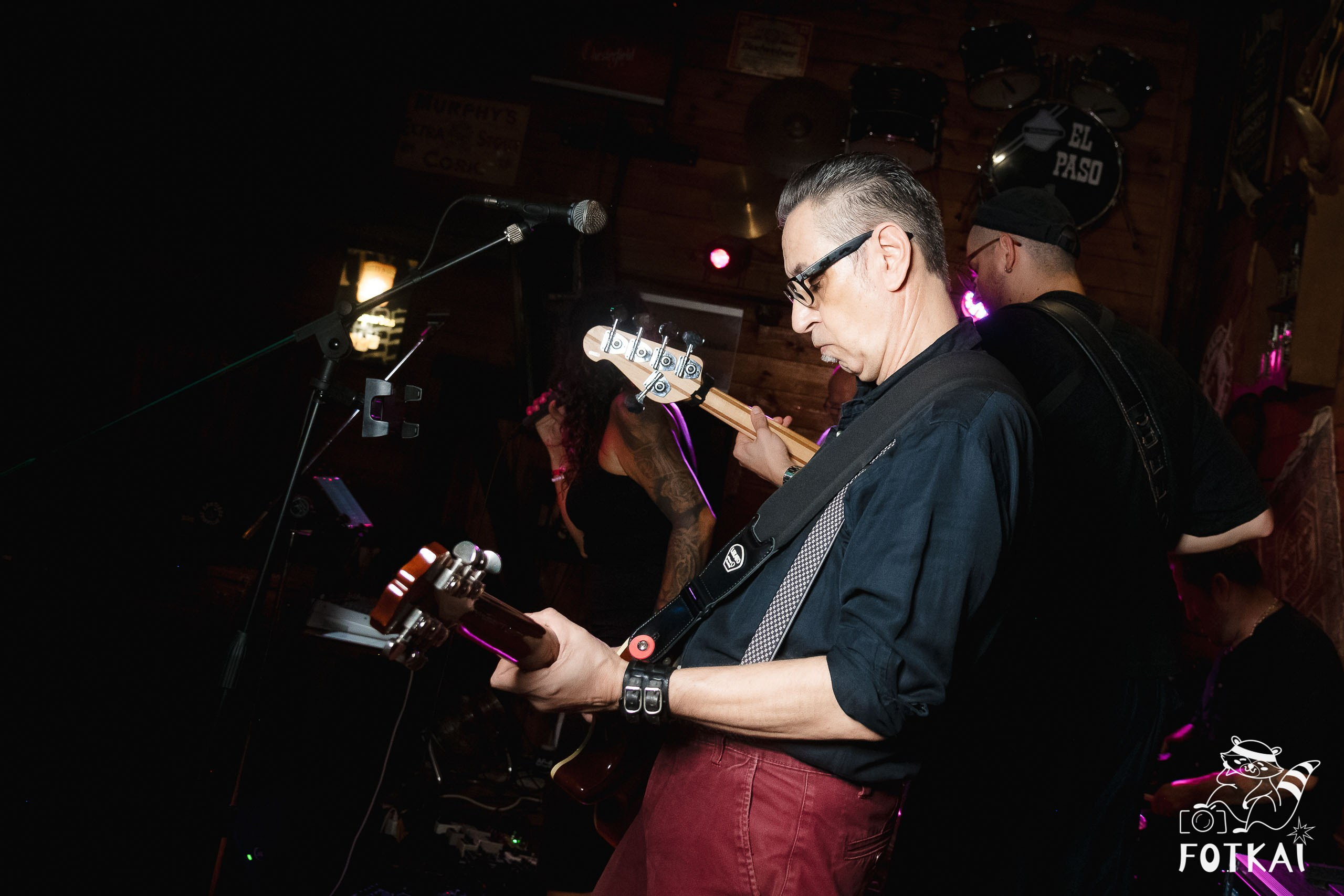 El Paso Rock Bar Torrevieja: Reportaje fotográfico 19.09.25 | FOTKAI