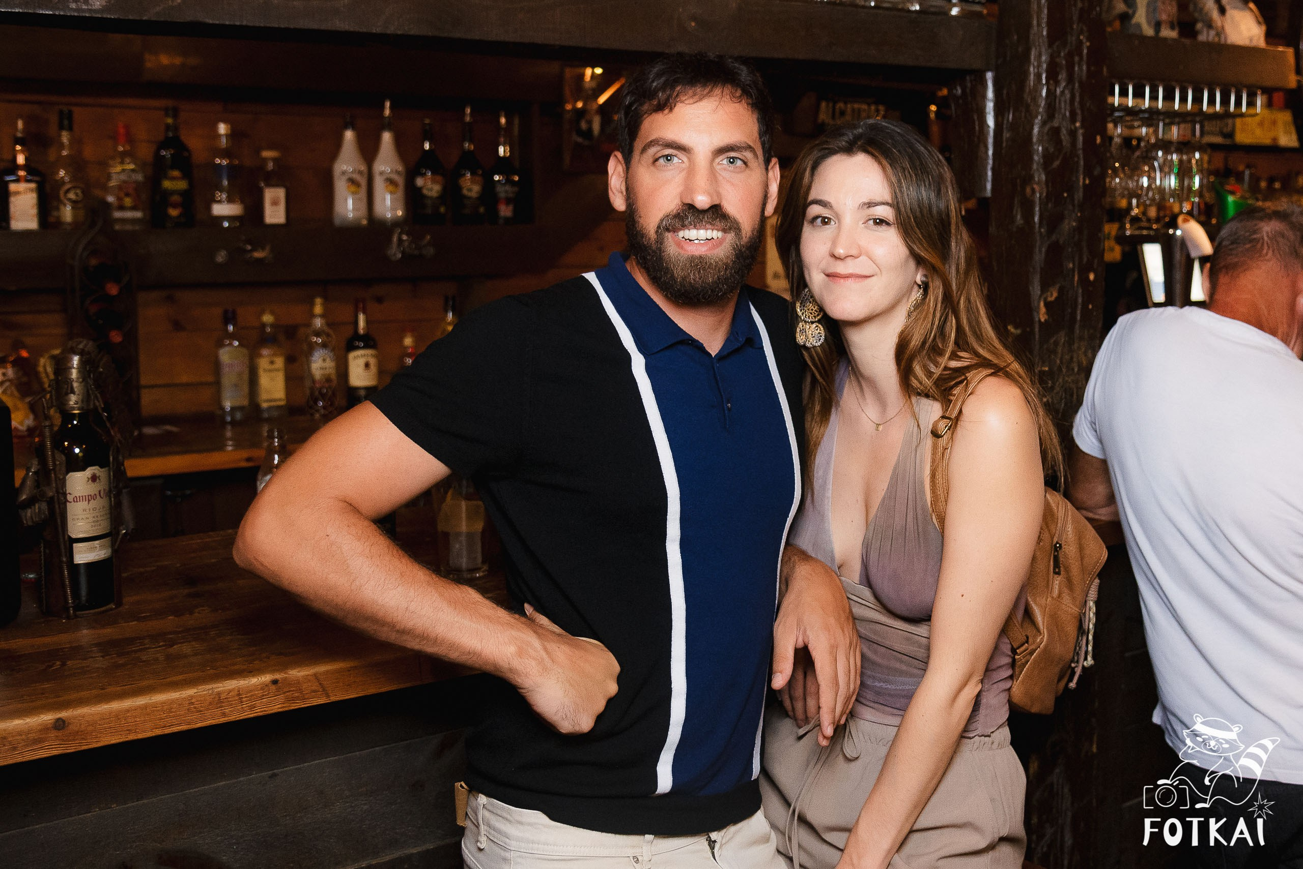 Los Ekilibristas en El Paso Rock Bar Torrevieja: Reportaje fotográfico 16.08.25 | FOTKAI