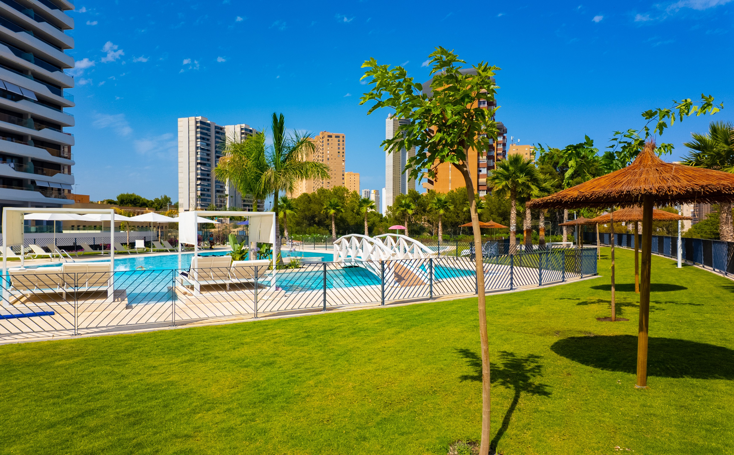 Benidorm. Baby Beast