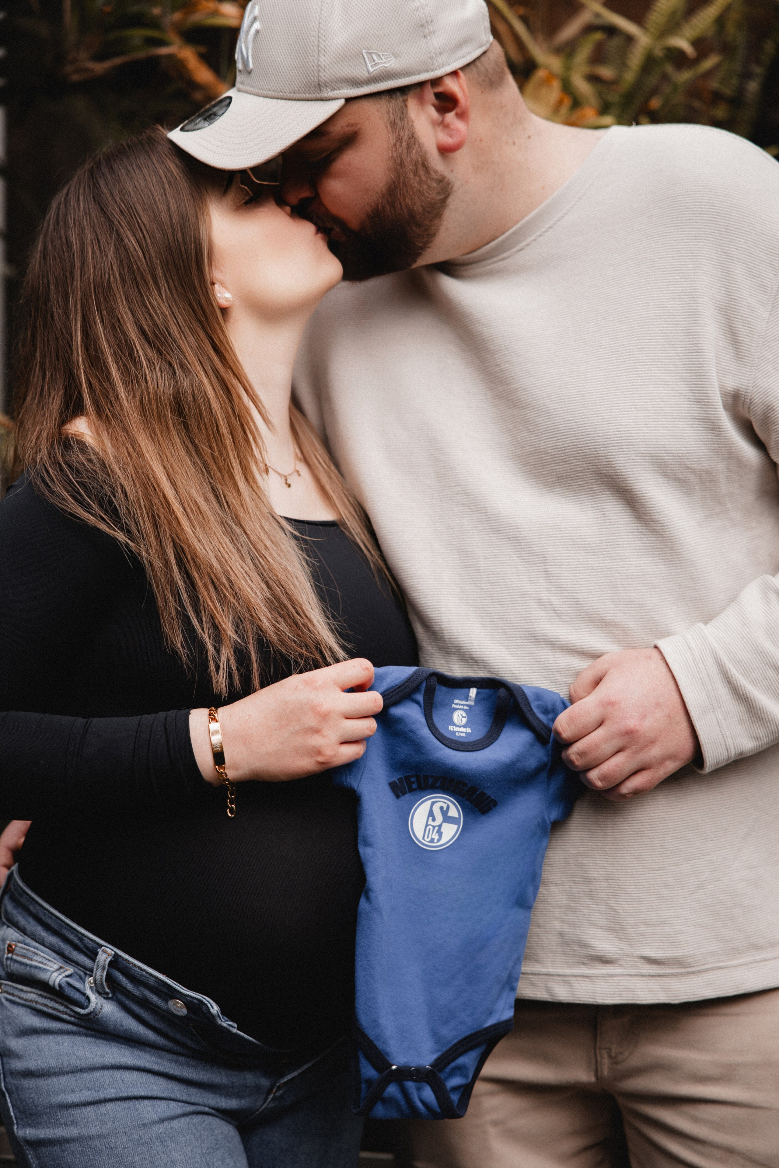 Babybauch Shooting im Fotostudio | Schwangerschaftsfotos in Bochum. Hochzeitsfotografin Bochum | Halyna Reiche Fotografie NRW