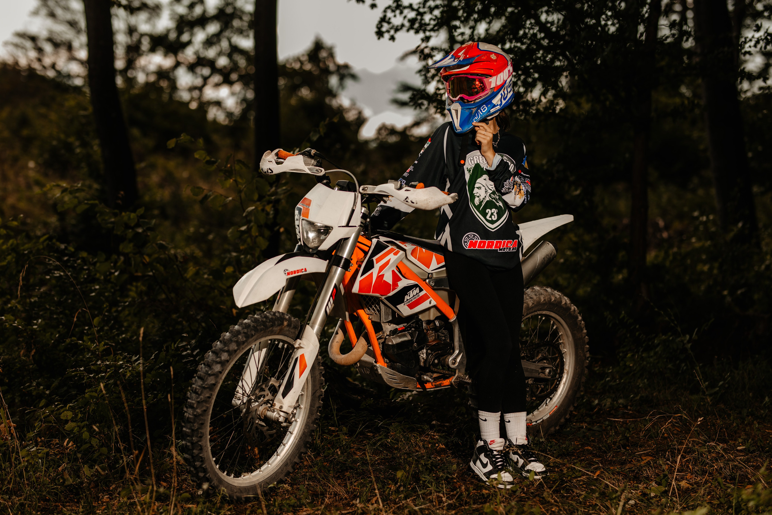 Fetele Enduro. Ionut Brehuescu — Fotograf