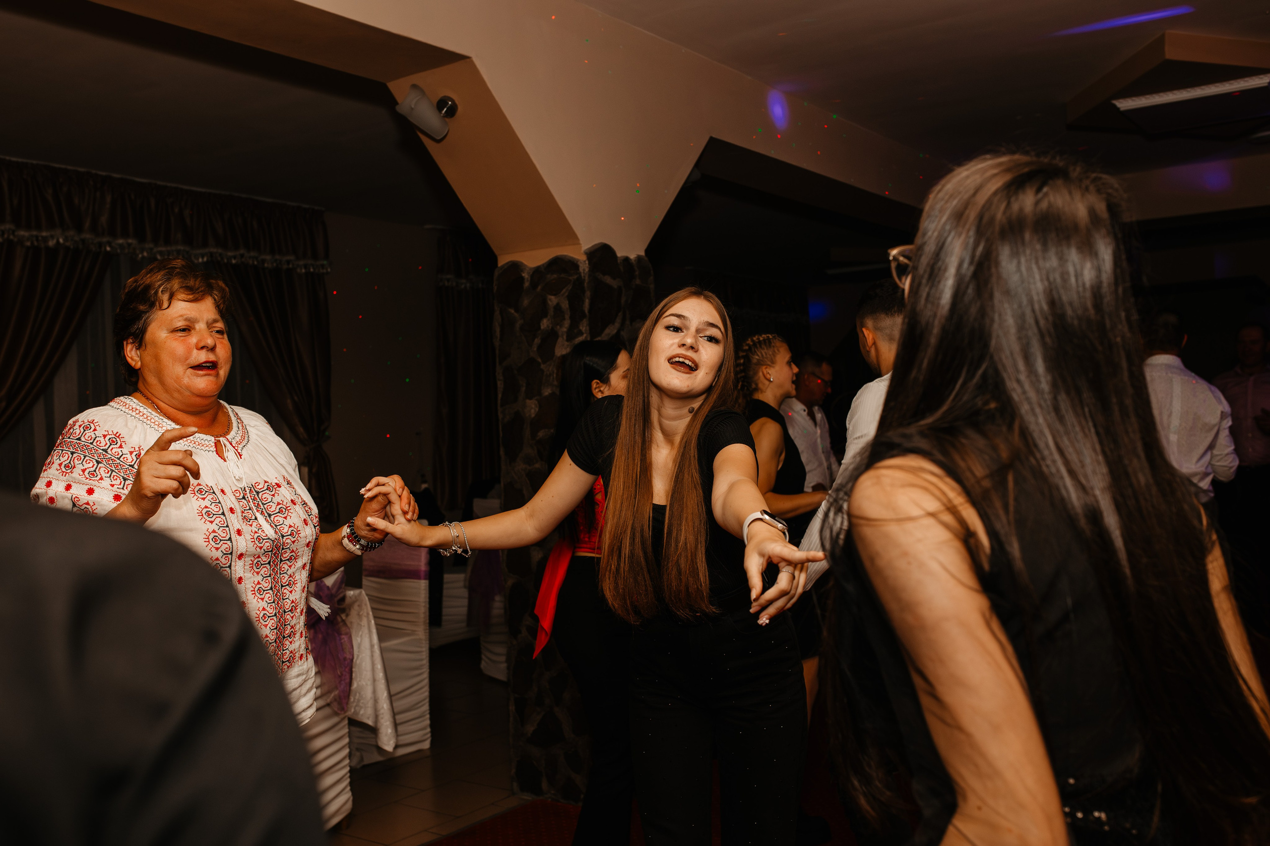 Majorat Denisa. Ionut Brehuescu — Fotograf