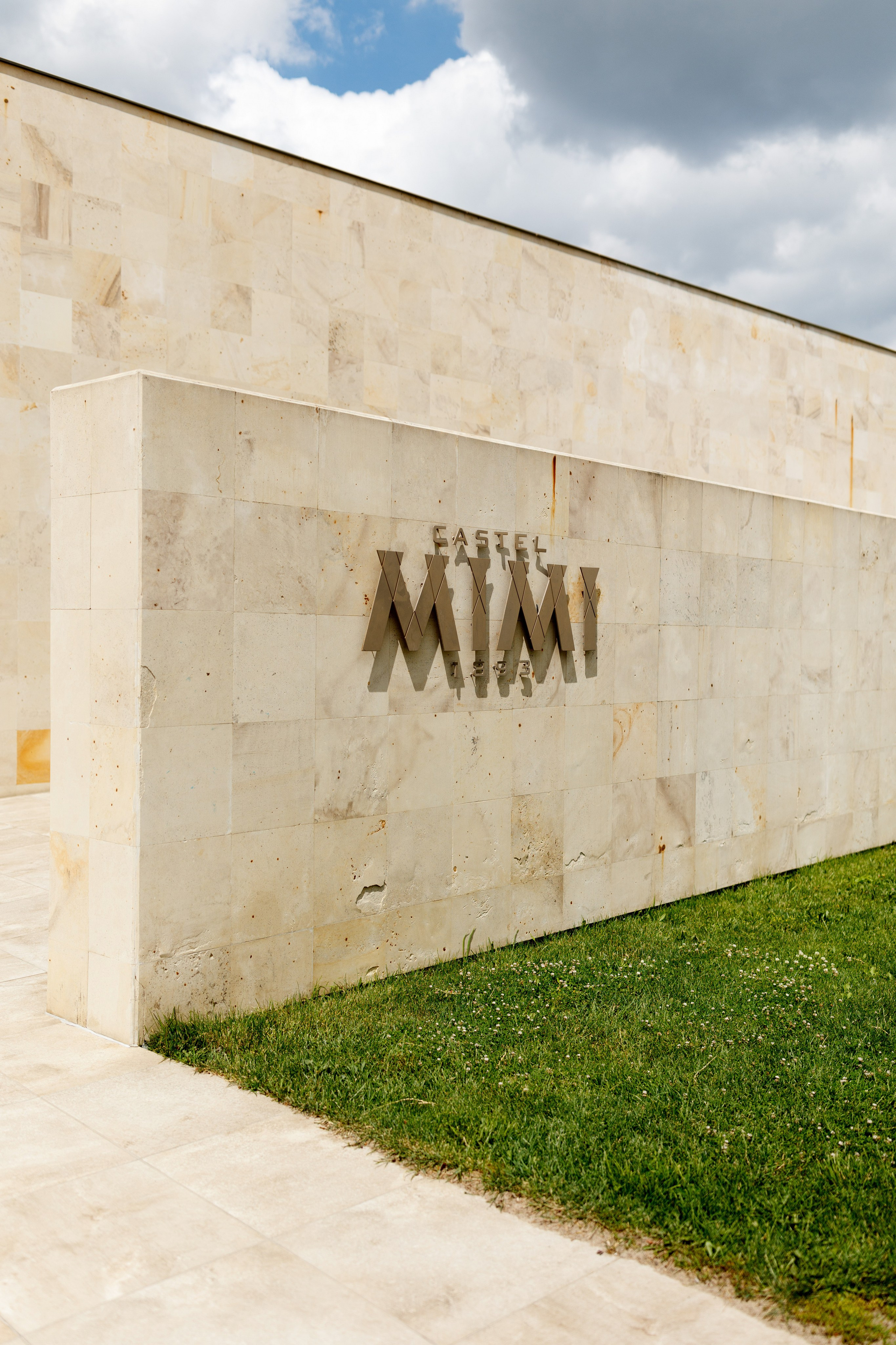 Liveriu & Tatiana | Fotografie de nuntă. Scarlat Photography