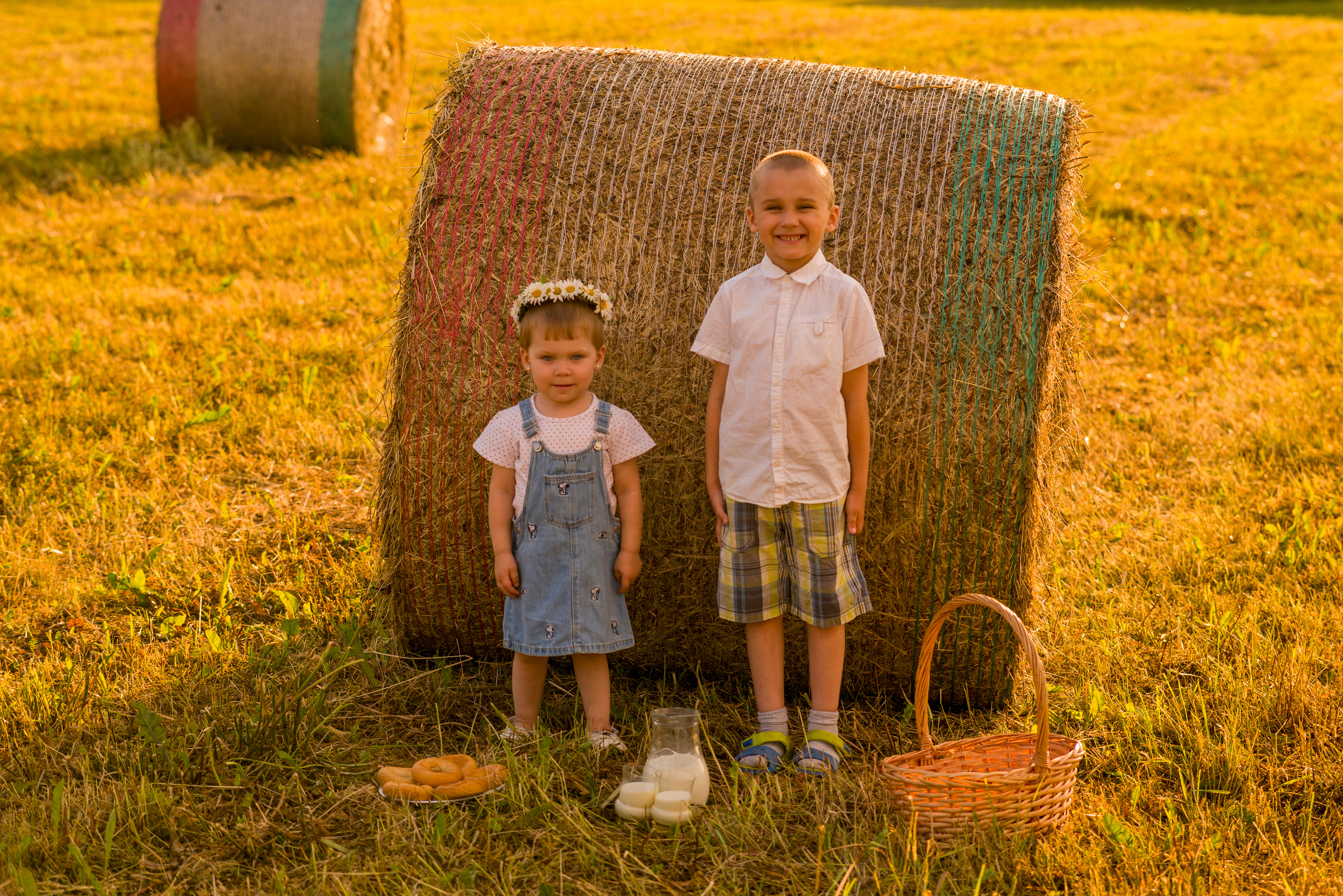 Джесамина 2 года. Кирилл 6 лет. Семейный и детский фотограф в Краславе