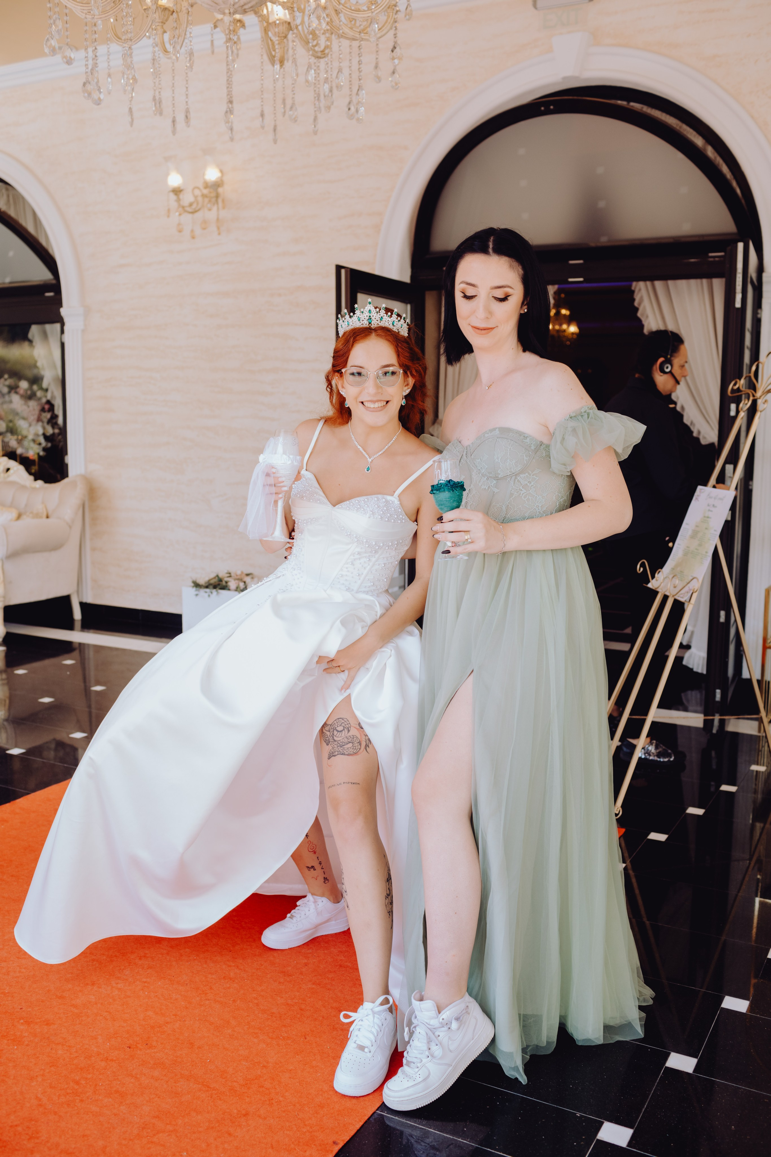 Paul & Maria. Wedding & couple photographer from Romania Rut Vetan