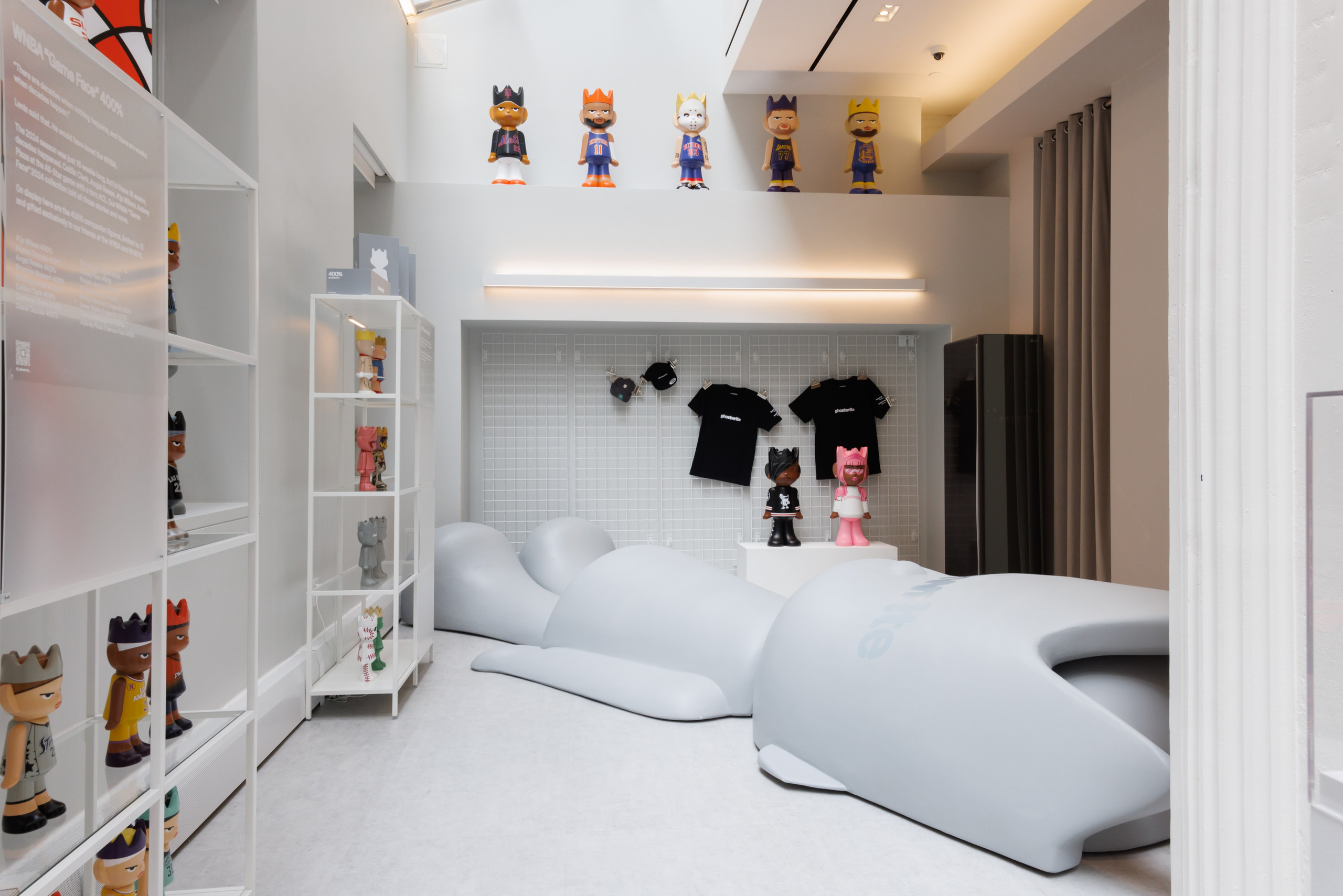 Ghostwrite. Photographer in New York City