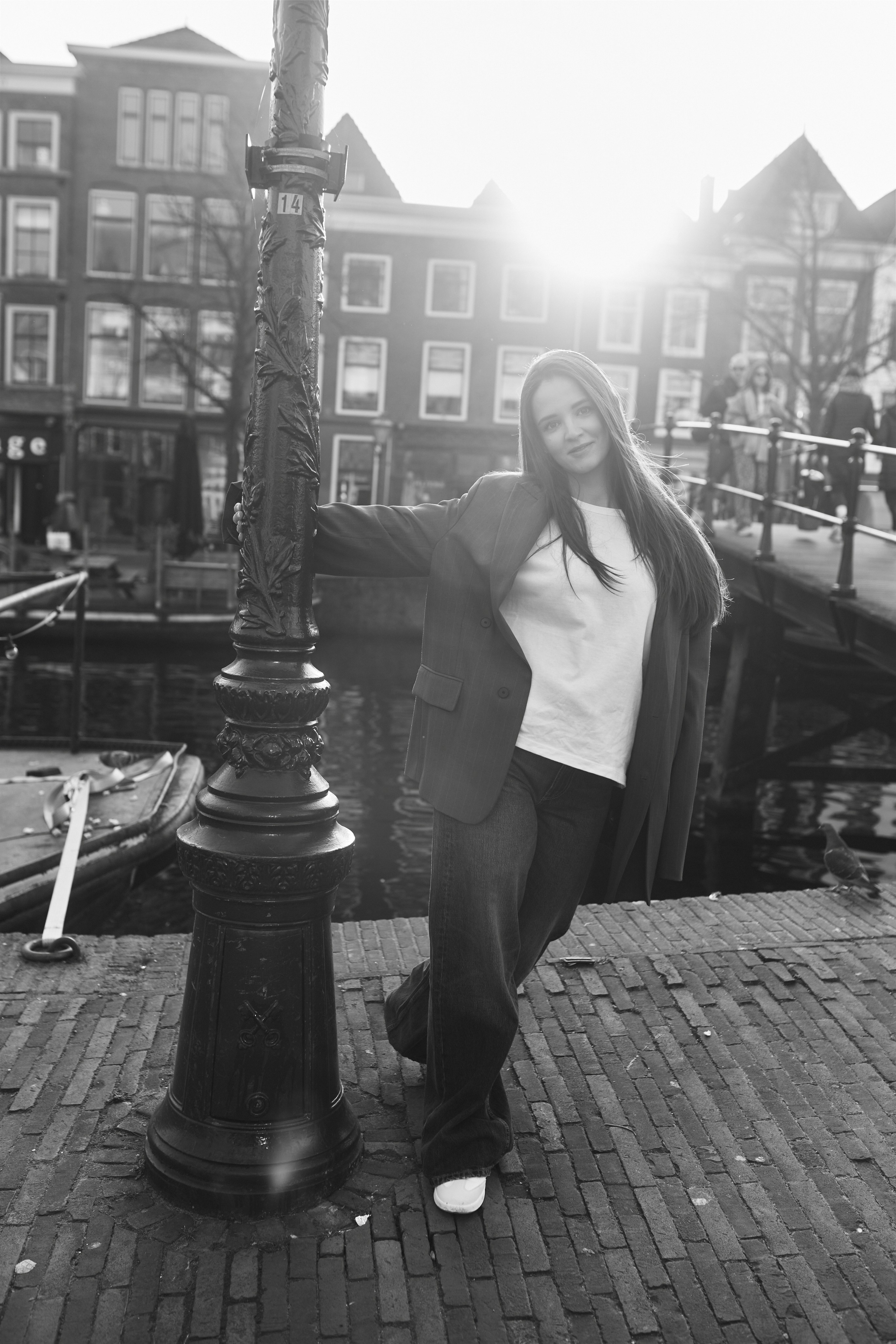 Mari. Professionele Portret- en Zakelijke Fotograaf in Nederland | Amsterdam, Den Haag, Leiden, Zoetermeer