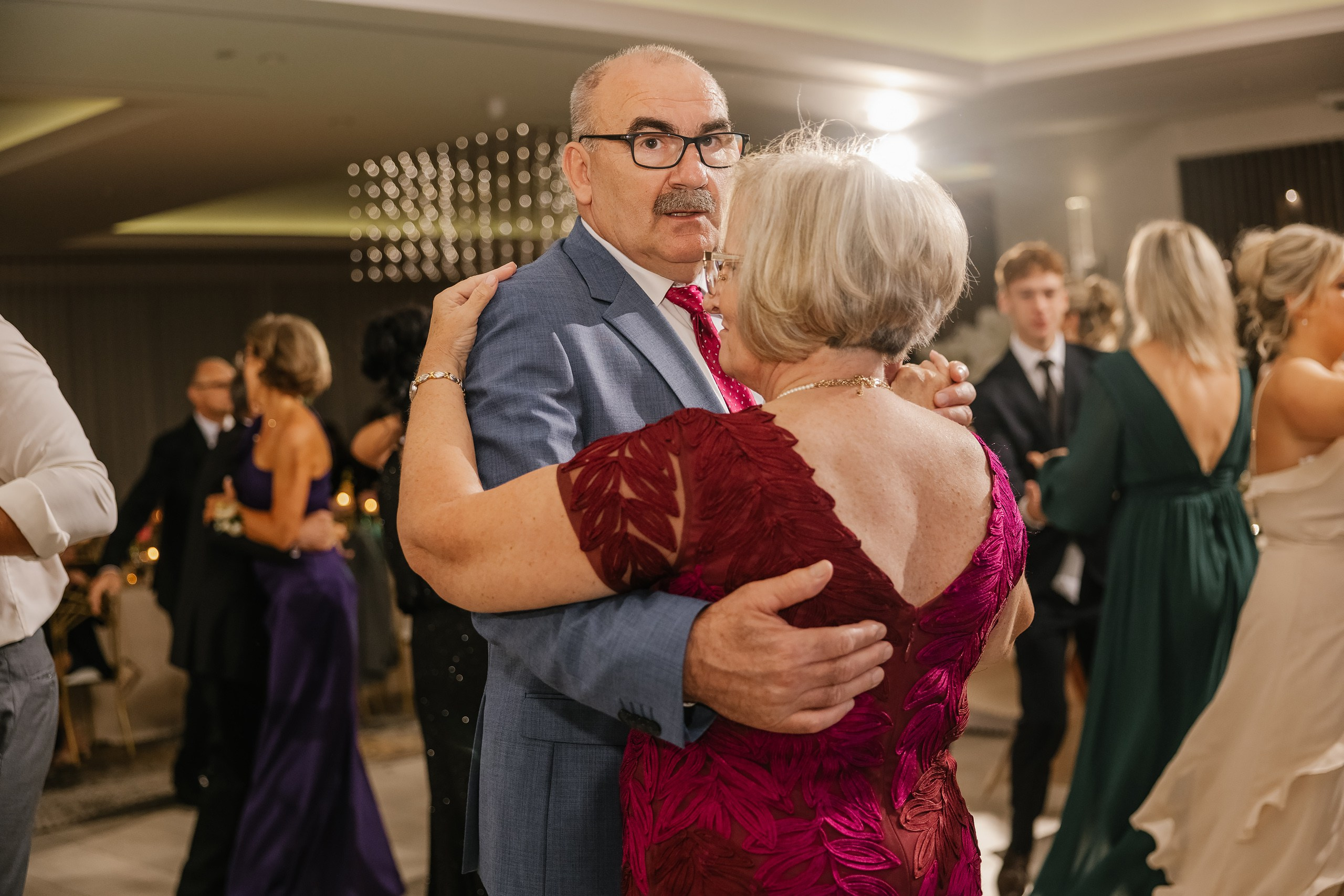 09.06.2025 Wedding. Wedding family event photographer in Chicago Nick Yushevich