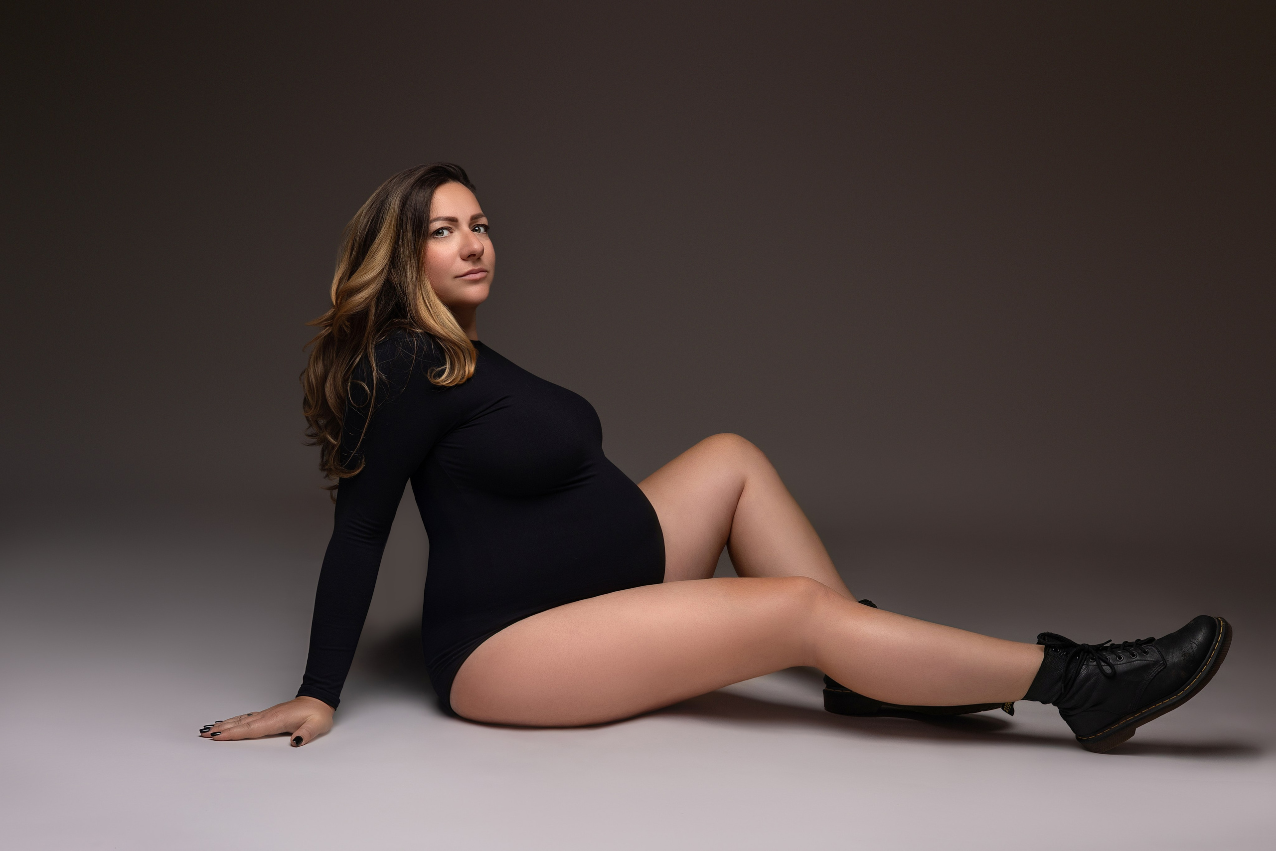 Babybauch. Neugeborene- Schwangerschaft- und Kinder Fotografin in Lehre