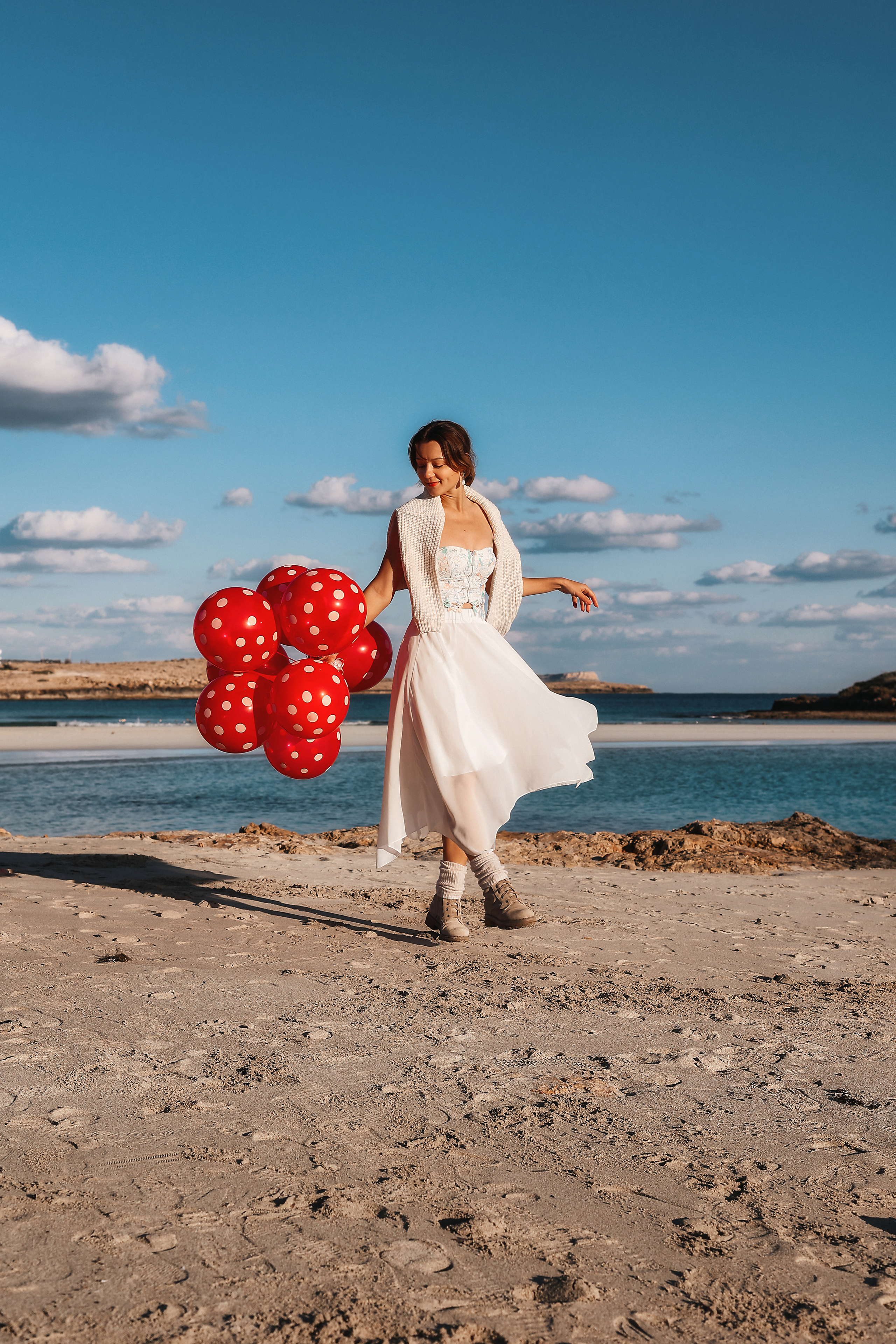 Фотосессия на Нисси Бич (Айя-Напа). Февраль, 2023. Cyprus Vision. Φωτογραφίες και βίντεο στην Κύπρο — Αγία Νάπα, Πρωταράς