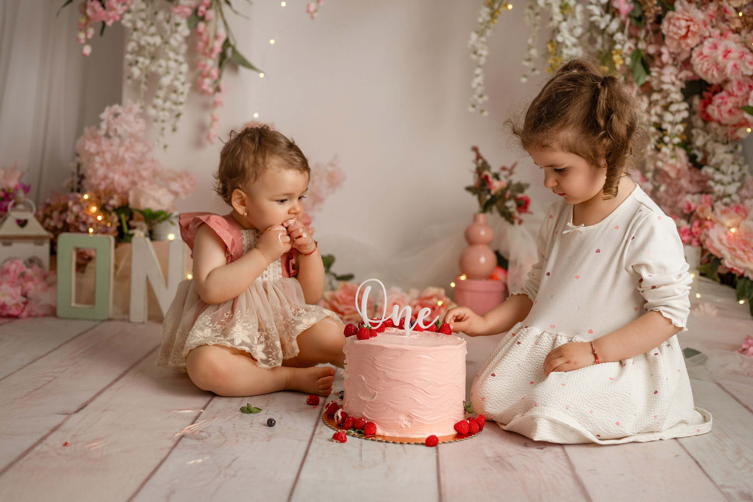 Aniversare- Smash The Cake. Andreeacatana.ro