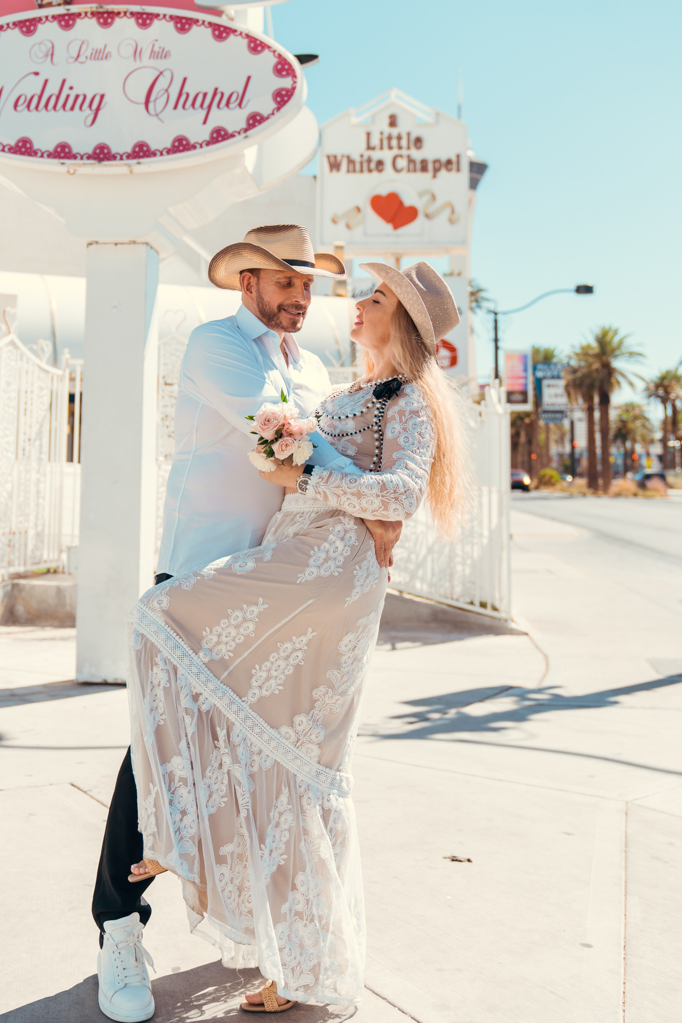 Oksana&Janusz. Wedding & elopement photographer Viktoriya Kravtsov. Las Vegas