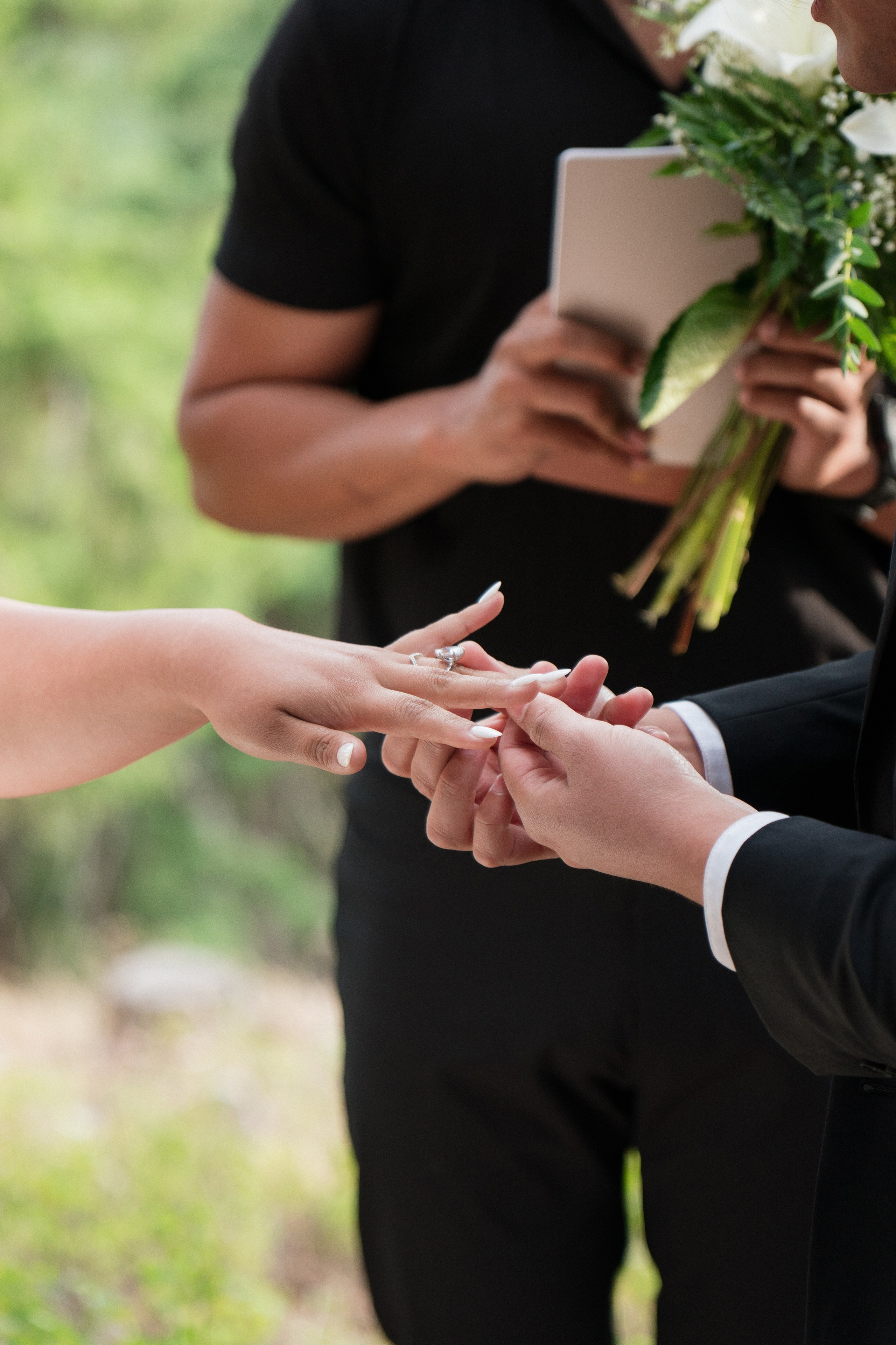 Guilianna and Jay | Intimate Wedding. Photographer in Washington Sophia D