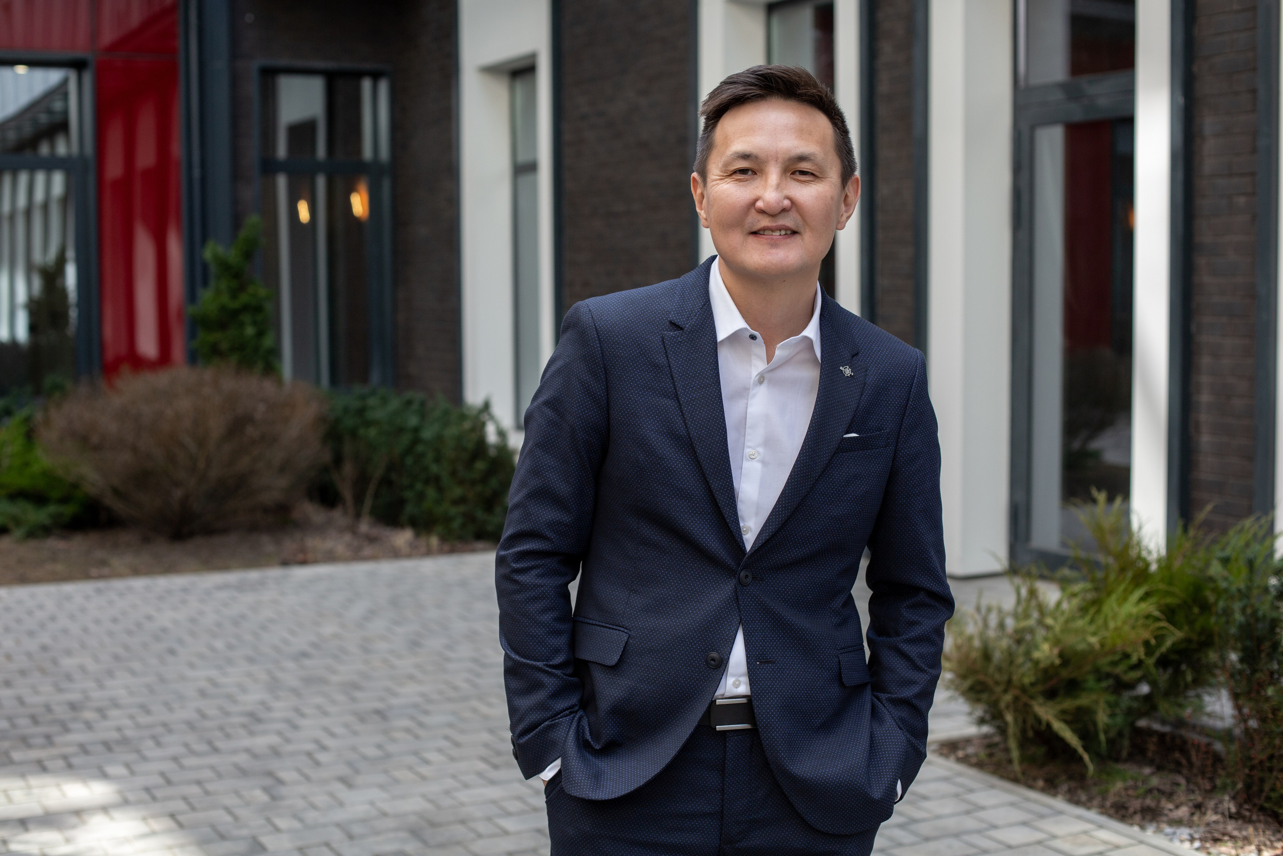 АРСЕН ТОМСКИЙ ОСНОВАТЕЛЬ INDRIVER. Фотостудия рекламной, коммерческой съемки в Улан-Удэ