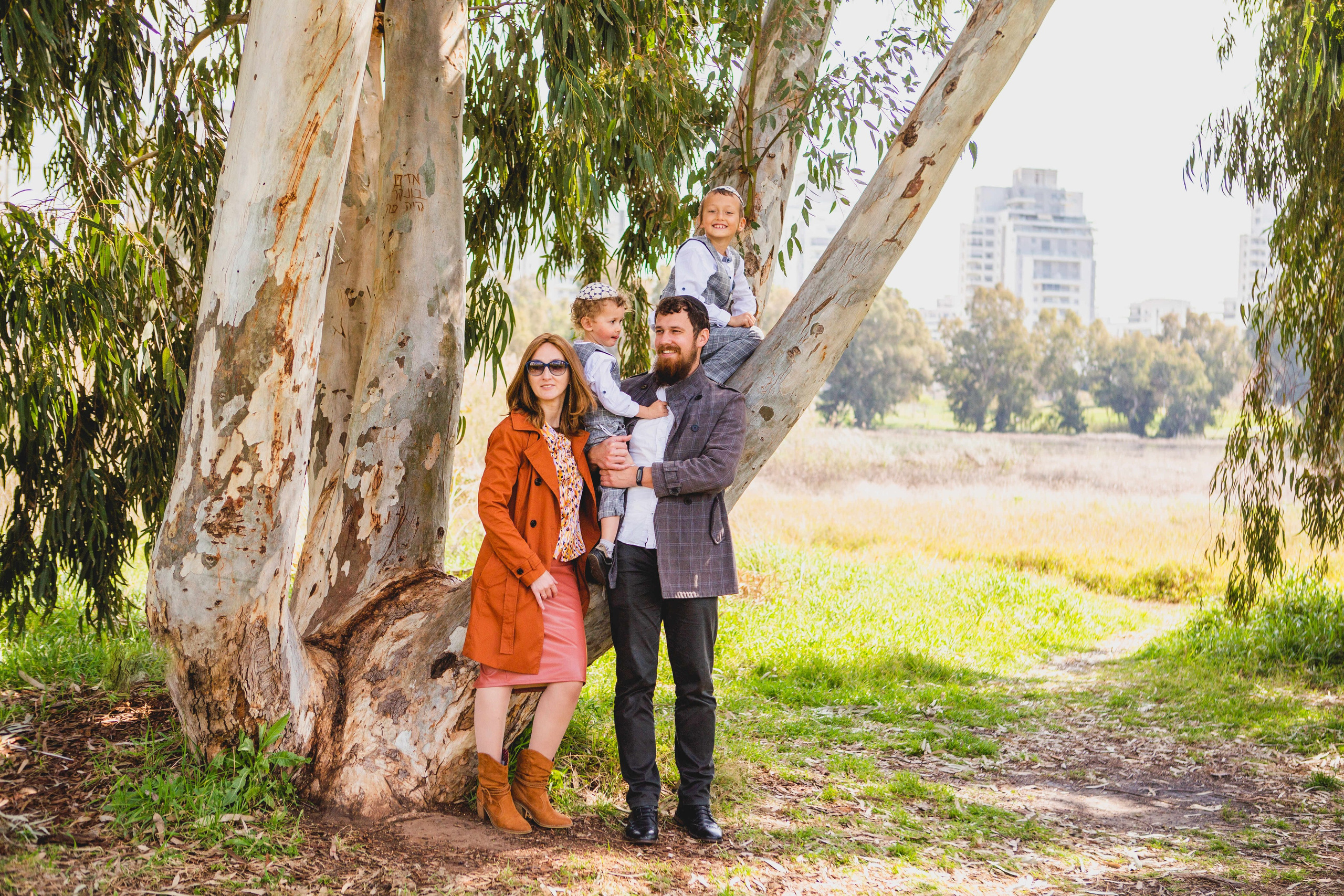 NORTH OF NETANYA. PHOTOGRAPHER IN ISRAEL
