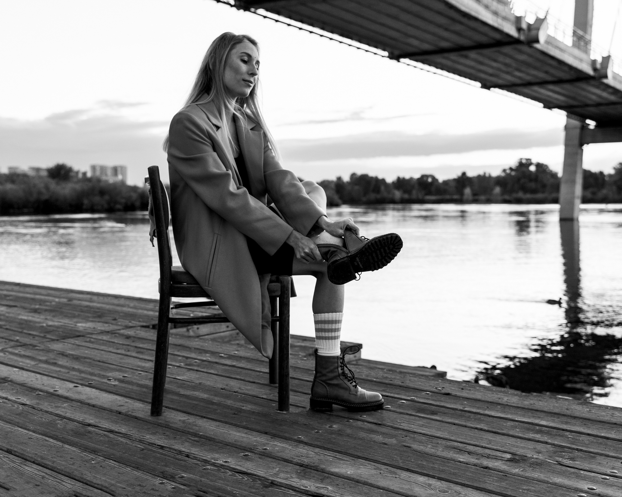 Рассвет. Стул. Фотограф в Барселоне Жанна Захарченко