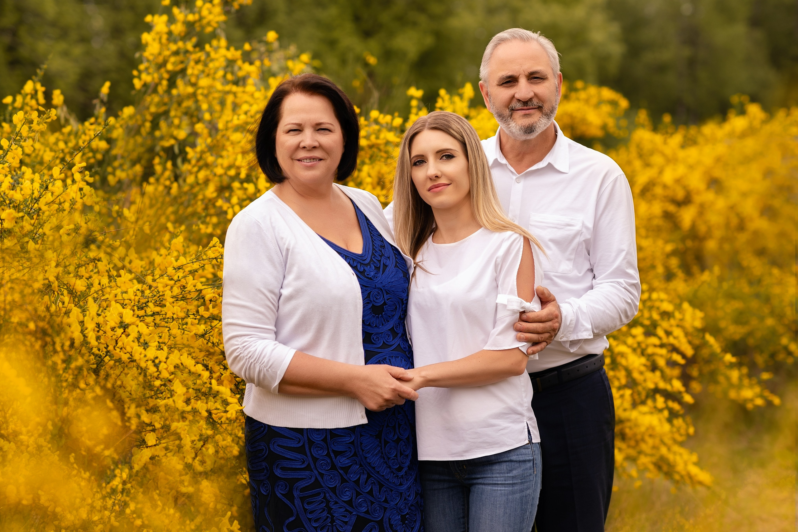 Lena’s family. Wedding & family photography in Seattle area. Helen Michelle photographer