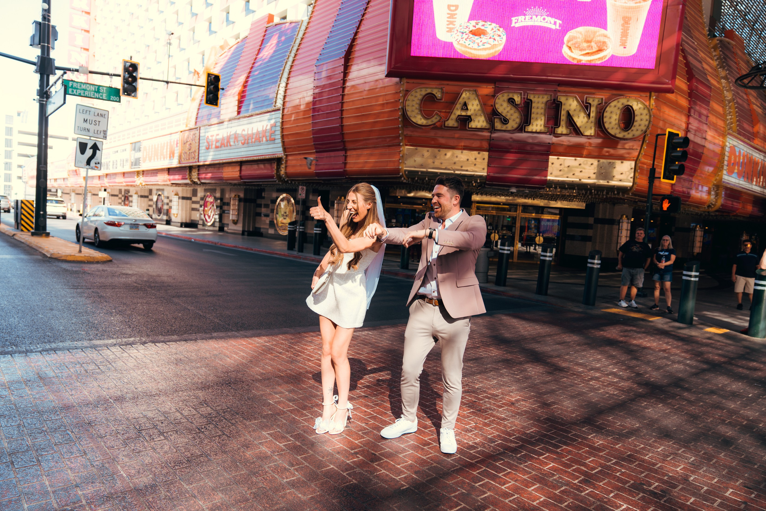 Chelsea&Craig. 9.3.24. Wedding & elopement photographer Viktoriya Kravtsov. Las Vegas