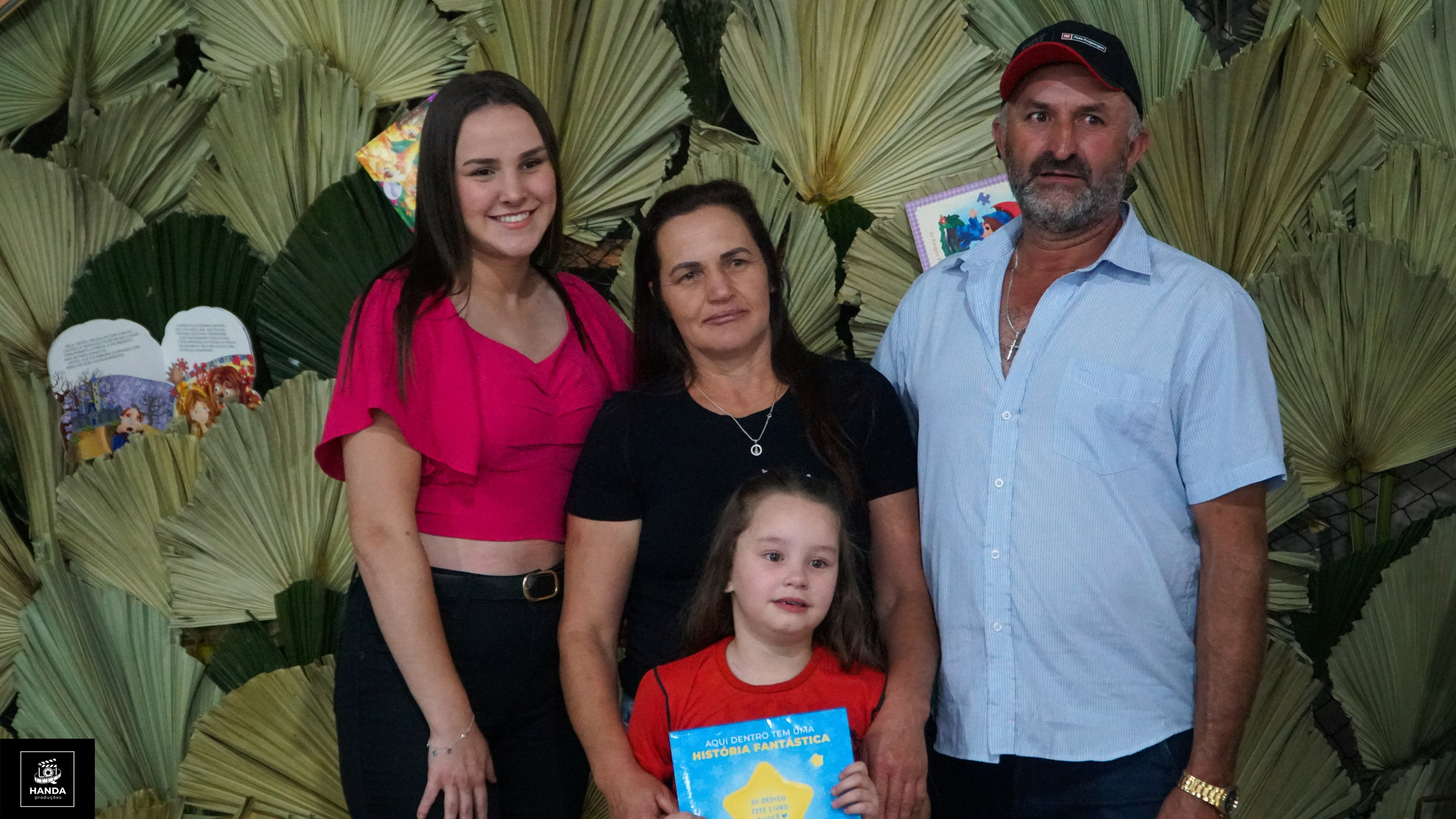 Noite autógrafos colégio Aurélio Buarque de Holanda. Handa Produções