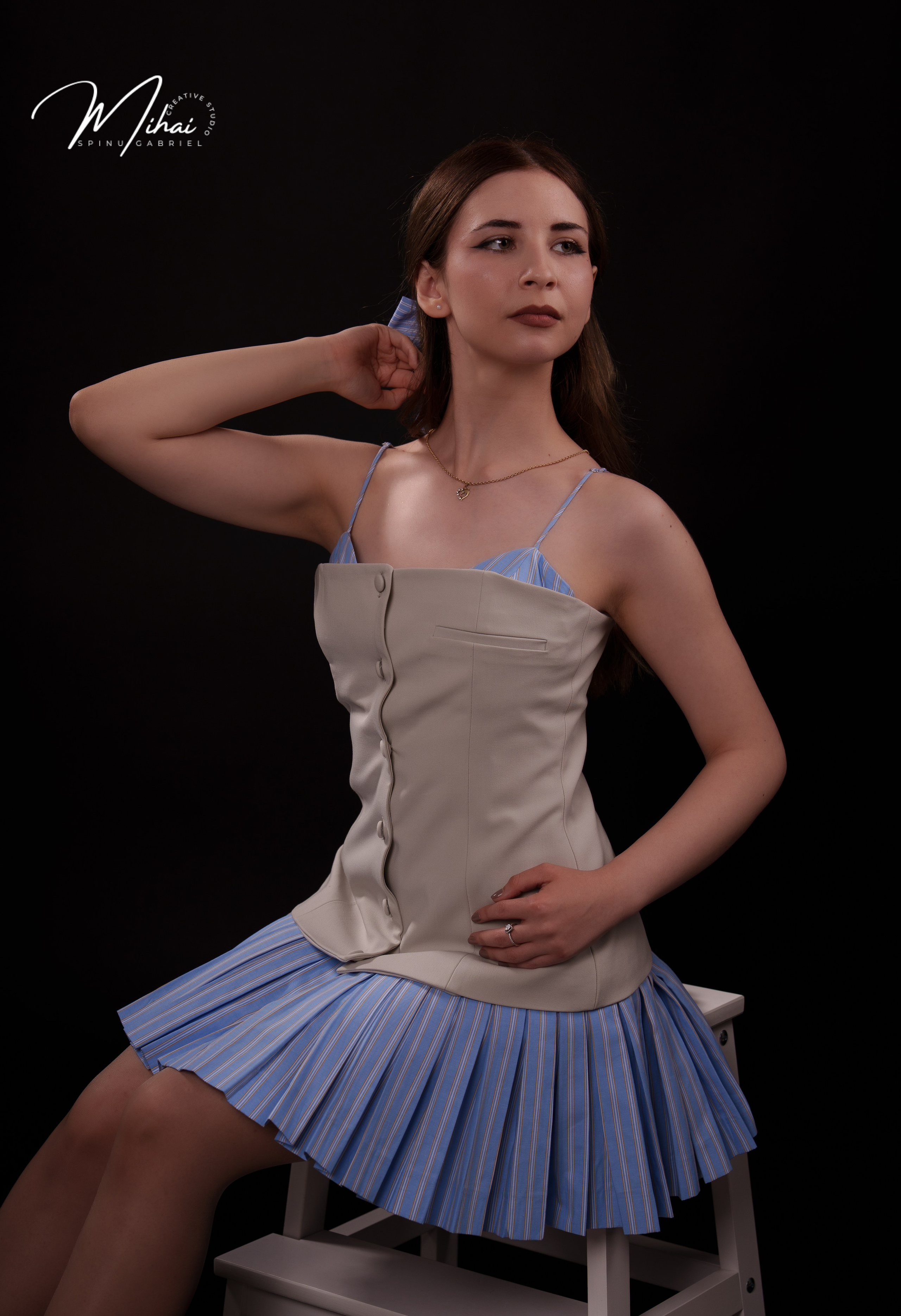 Cristiana. Foto Studio — Fotograf de evenimente, nunti, botezuri, portrete