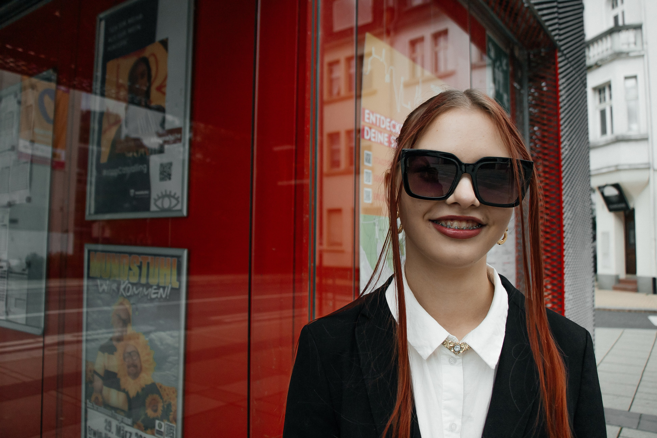 Red girl. PHOTOgrapher Germany MARBURG