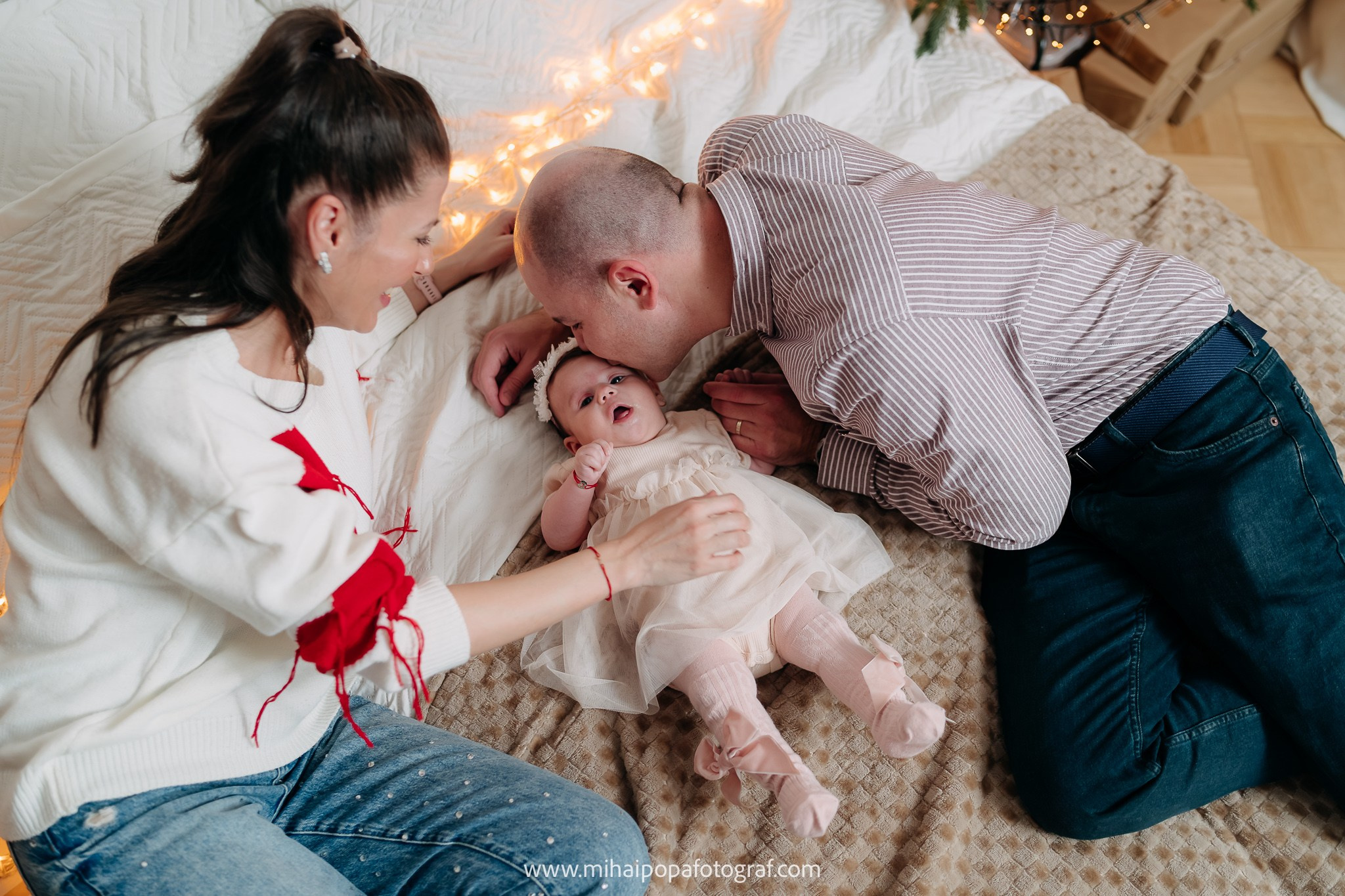 Ședință Foto Crăciun - Sara. Fotograf Nuntă & Botez București - Mihai Popa | Dincolo de oameni, imortalizez emoții!