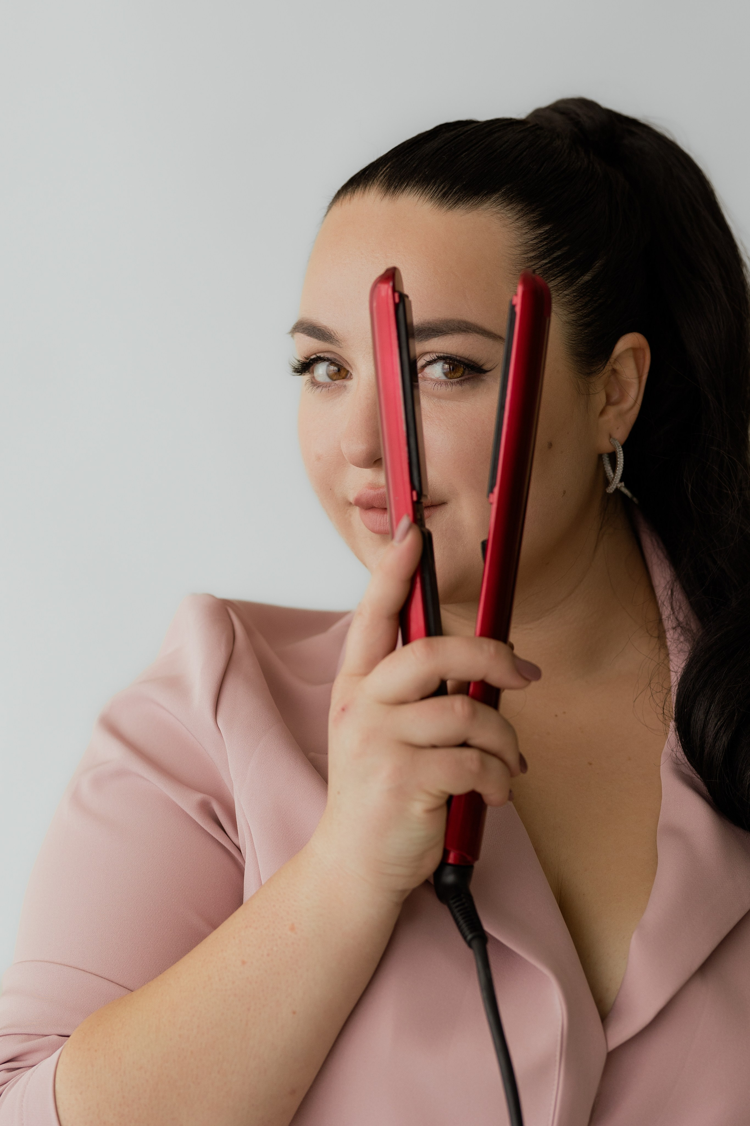 Viktorijos asmeninė, profesinė fotosesija fotostudijoje Marijampolėje