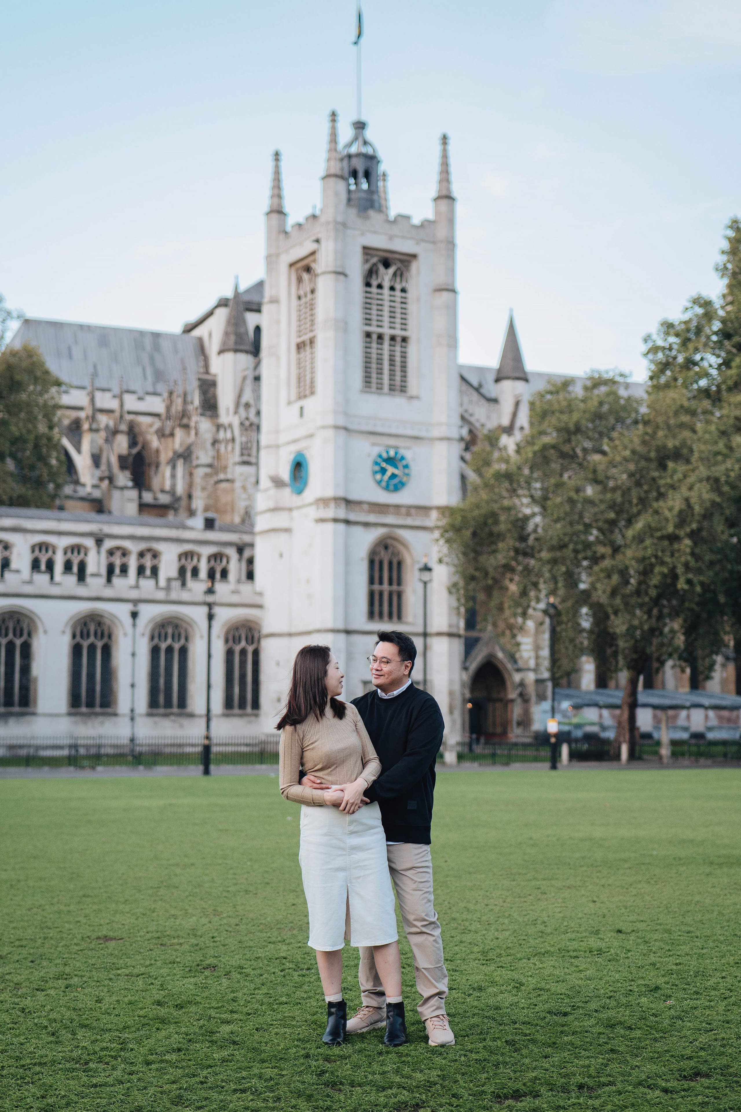 Early morning in central London. Wedding and family photographer in London