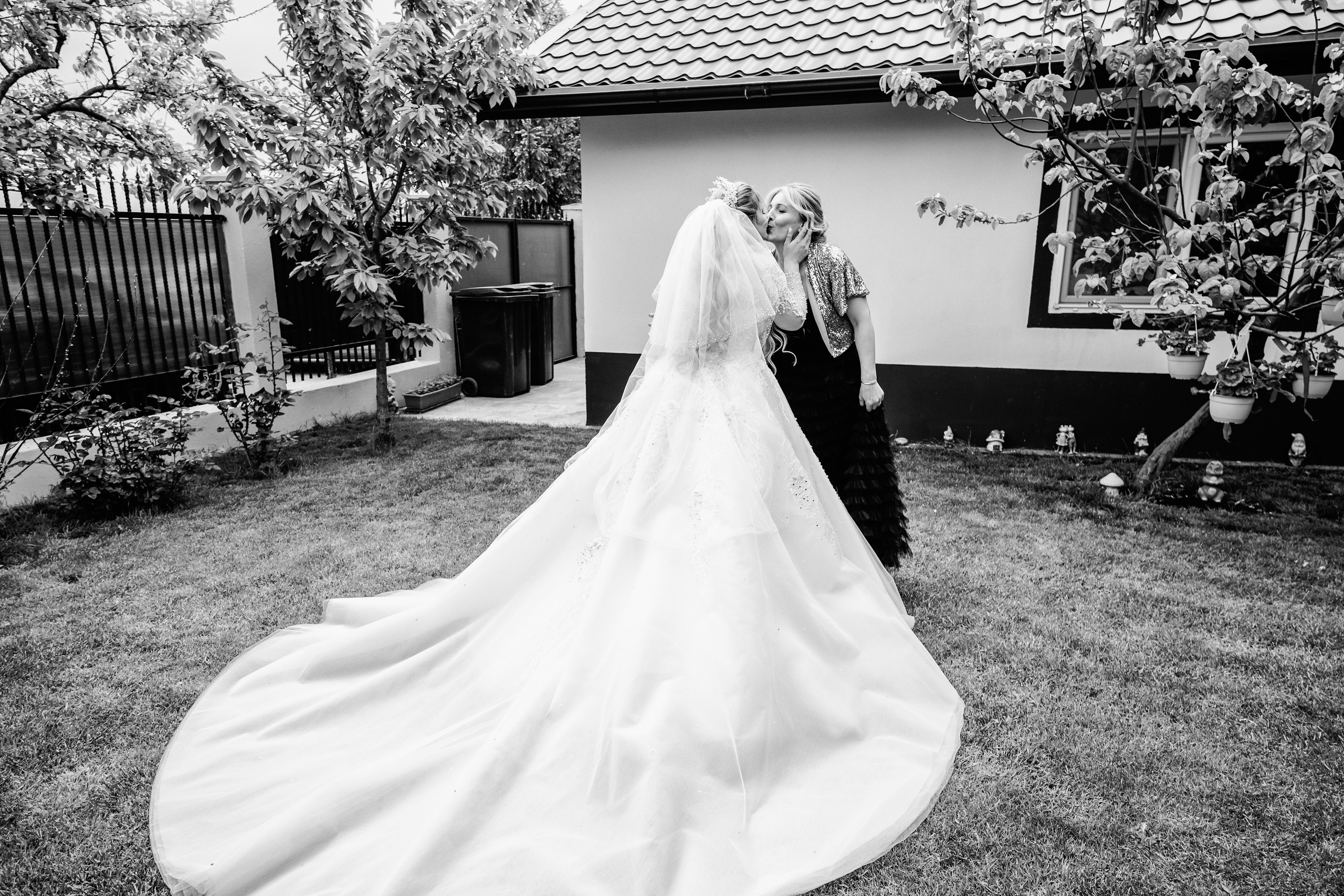 Cristiana & Cristian. Acasă